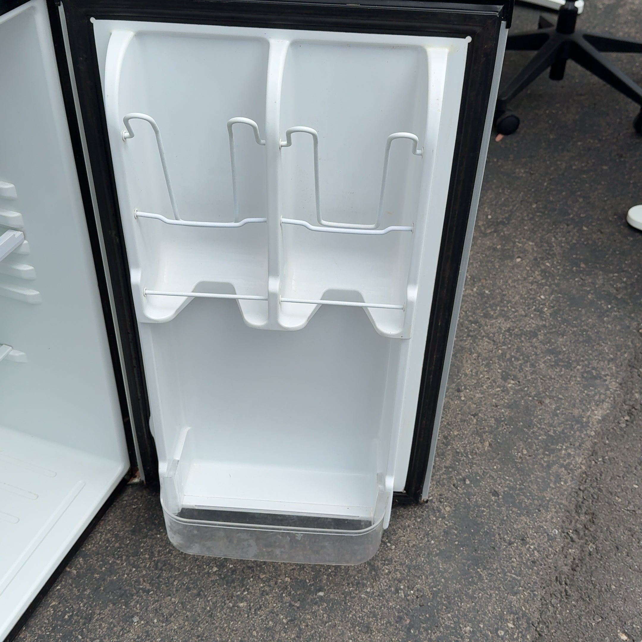 Black & Decker 3.2 Cu. Ft. Mini Fridge w/ Freezer