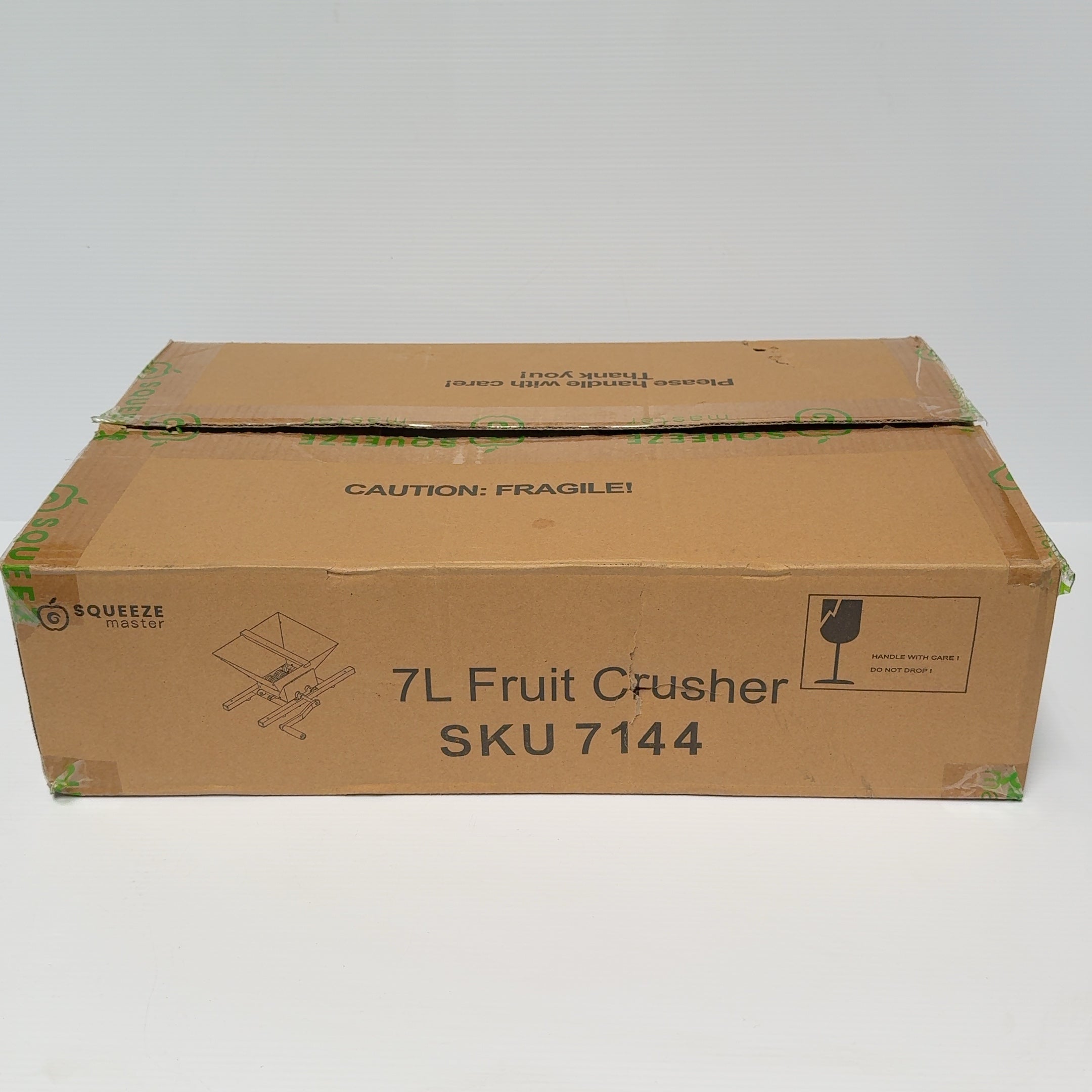 NEW! Squeeze Master 7L Fruit Crusher 7144