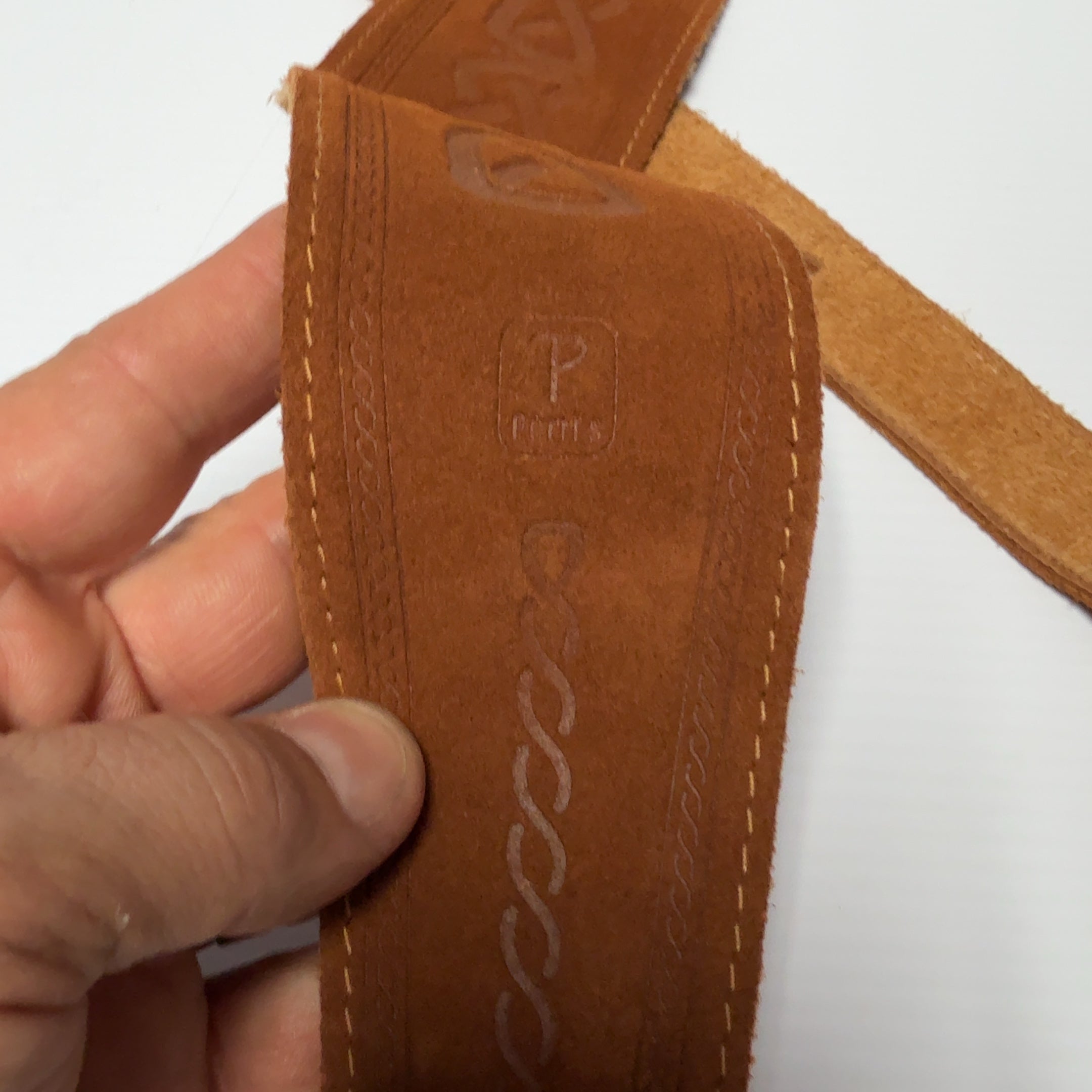 Perri's Celtic Knot Suede Guitar Strap Tan