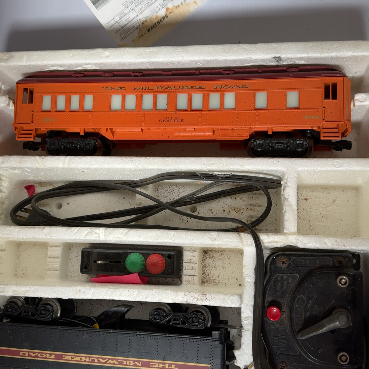 Lionel 6-1387 Milwaukee Special Passenger Train O O27 Steam Loco Set No Tracks
