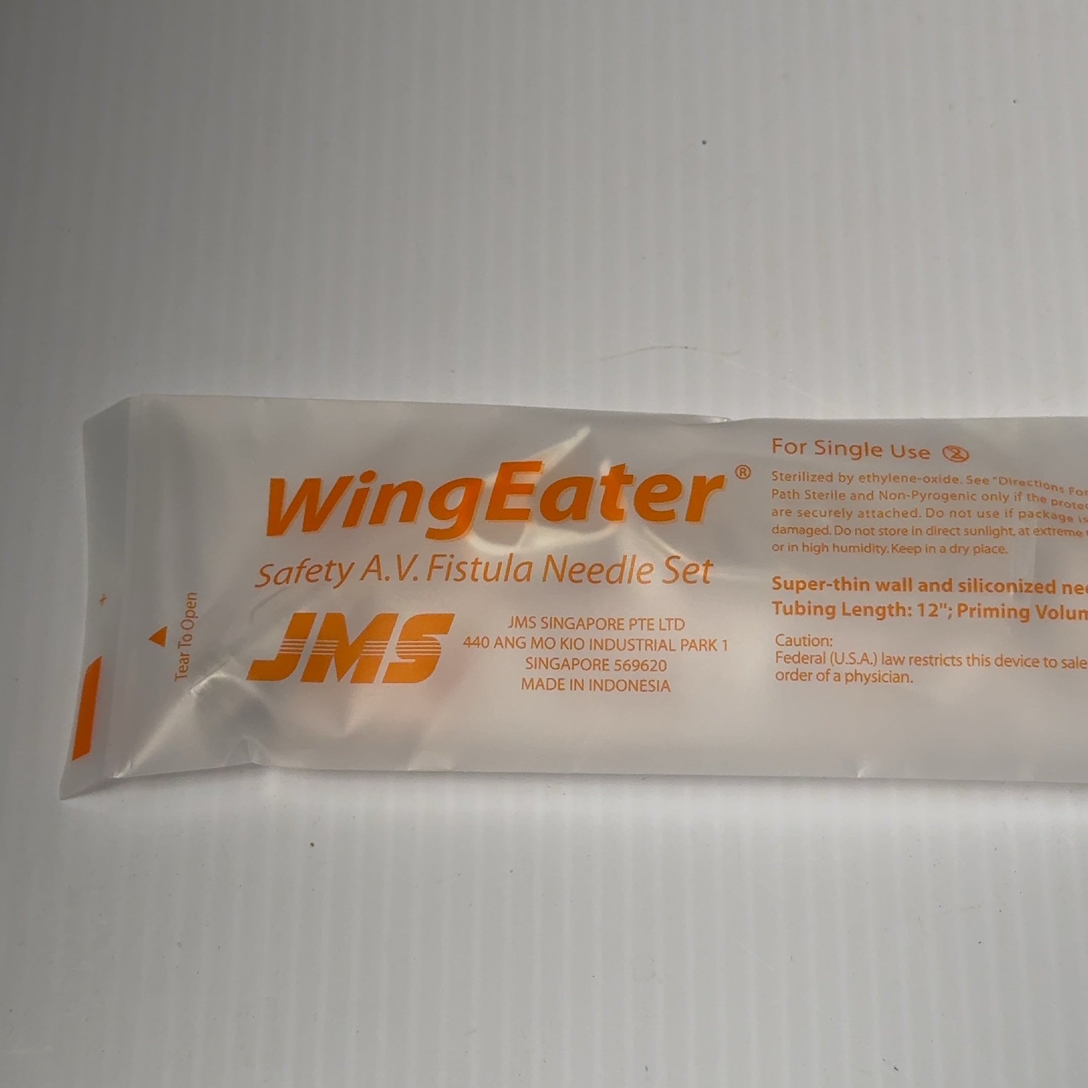 Lot of 20 - JMS WingEater Safety A.V. Fistula Needle Set 15GX 1.25" BE w/Clamp