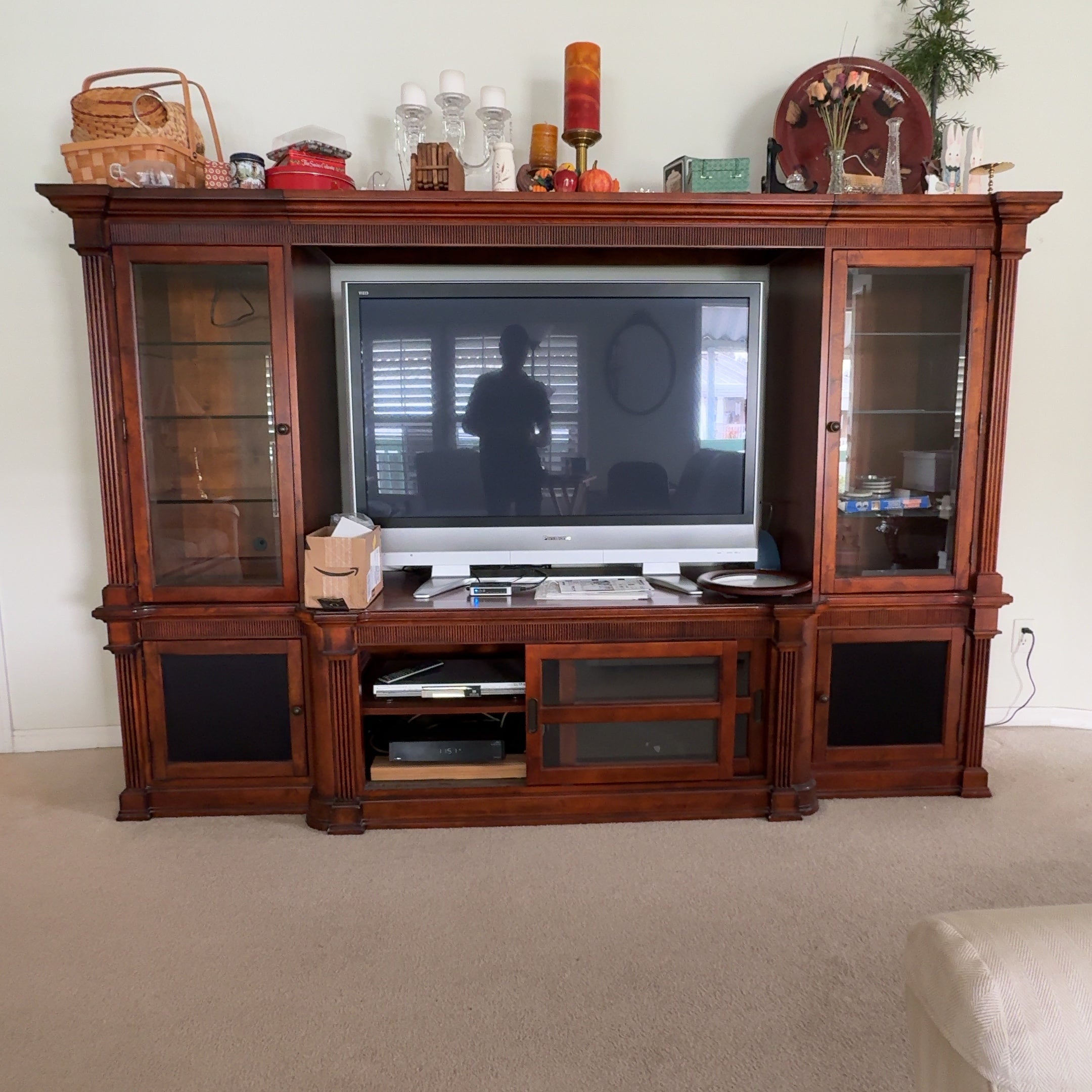 Bassett Furniture John Elway Collection Entertainment Center