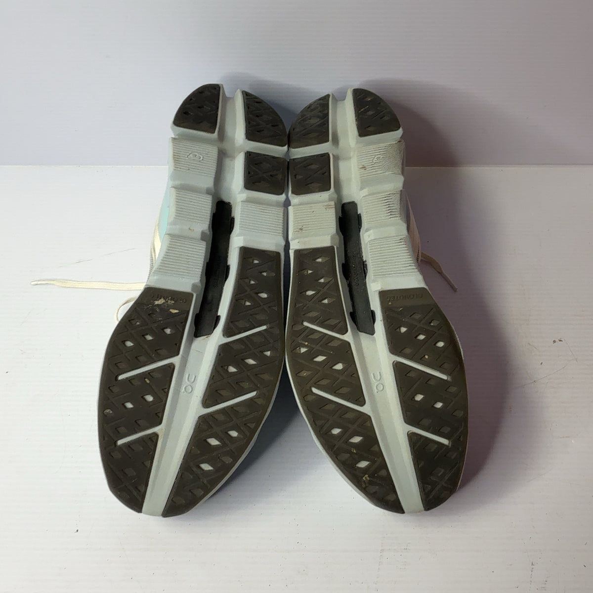 On Cloudflow 5 Mens Running Shoes Glacier Luminary Blue White Size 13