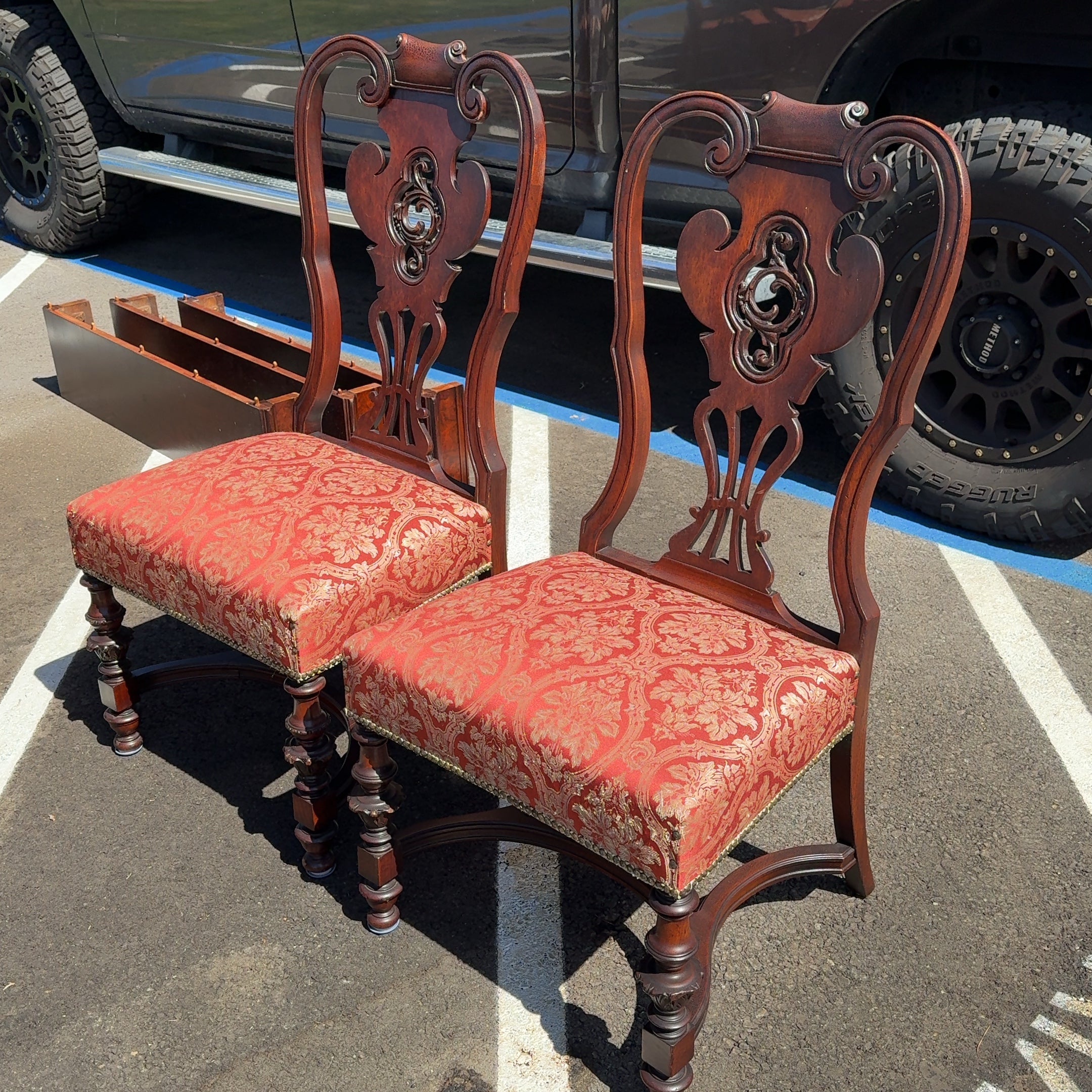 Antique 1920's Jacobean 9 Pc Dining Table Set