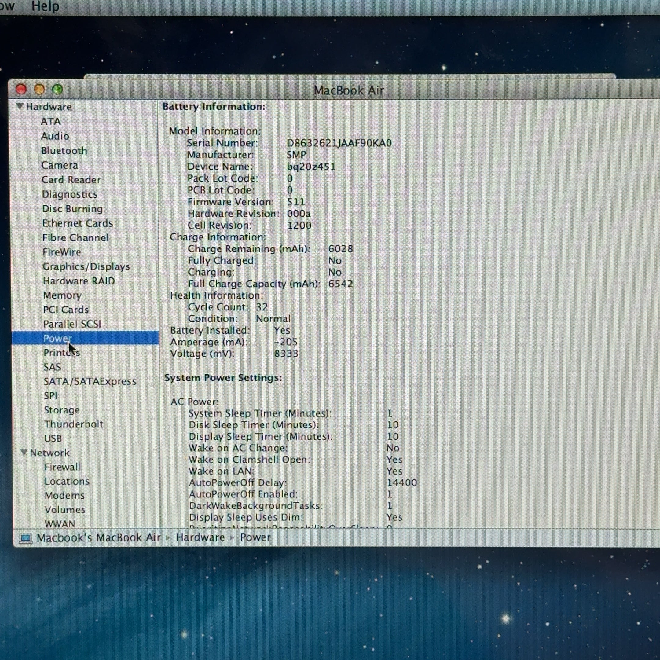 Apple MacBook Air 13"  4GB RAM, 250 GB SSD, Intel i5 1.3GHz