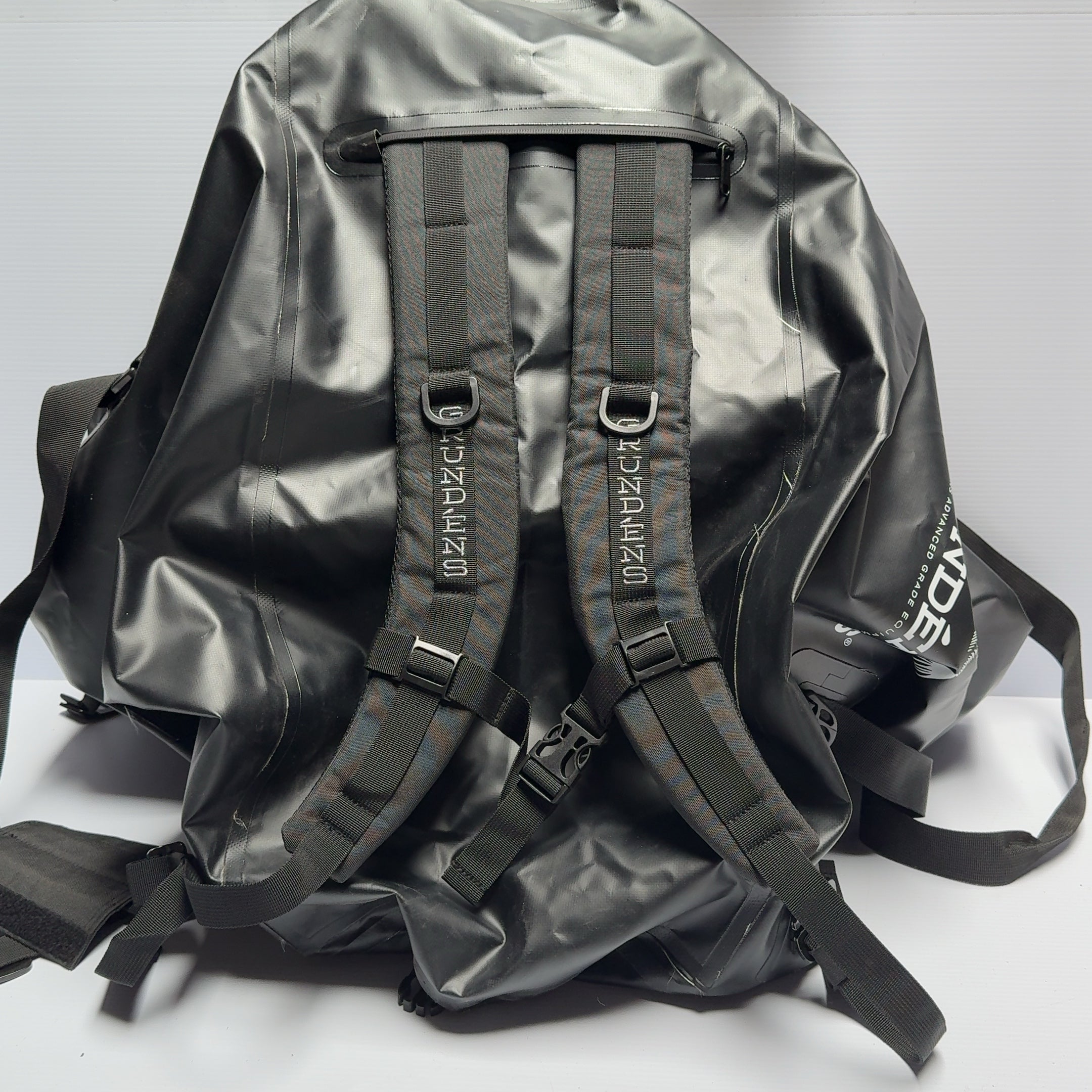 Grundens 105 Liter Shackelton Duffel Bag Backpack Roll Down Dry Bag