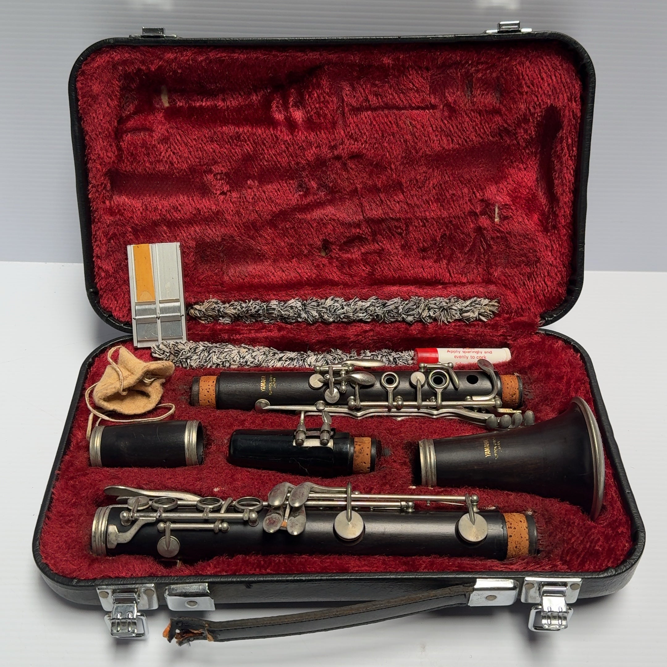 Yamaha Nippon Gakki YCL 34 Wood Clarinet With Mouthpiece + Original Hard Case