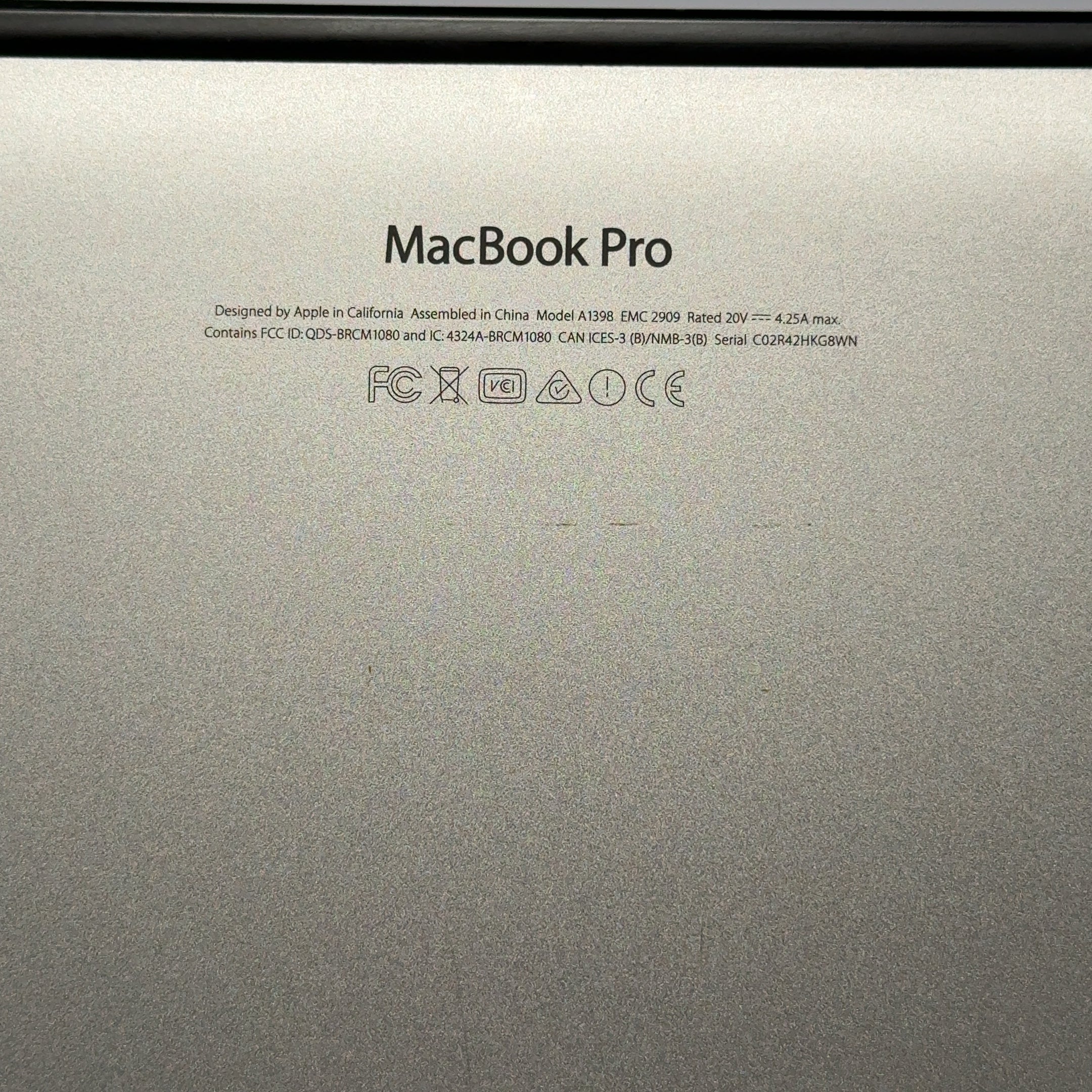 MacBook Pro Retina 15-inch Mid 2014 16gb RAM 500GB HD Intel Quad-Core i7