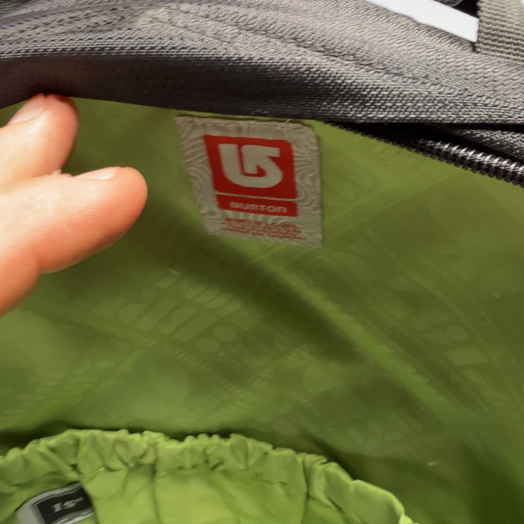 Burton Skate / Snow Doodle Design Backpack w/ Built in Speakers!