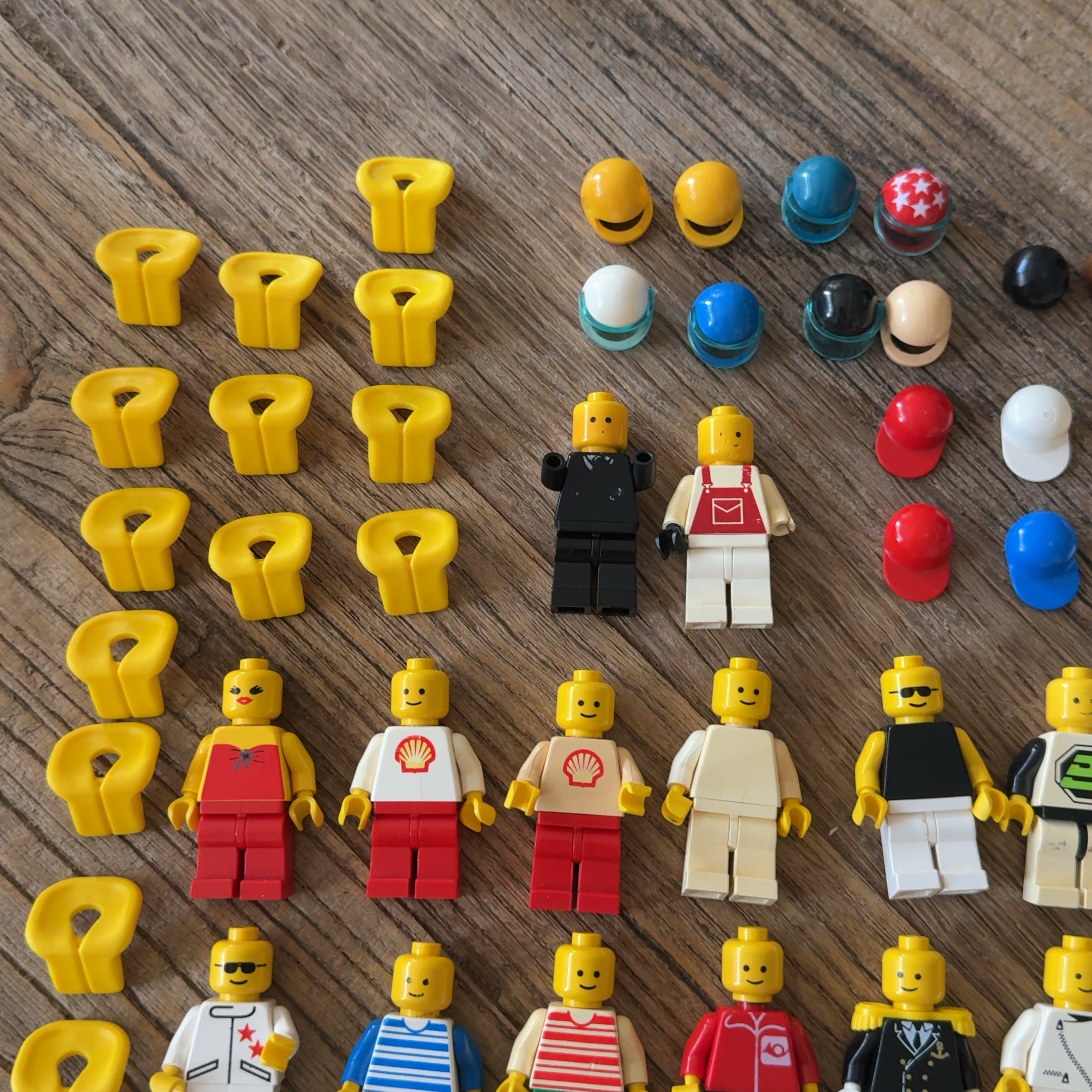 Vintage 1980's / 90's Lego Minifigures 28 Total + Extras
