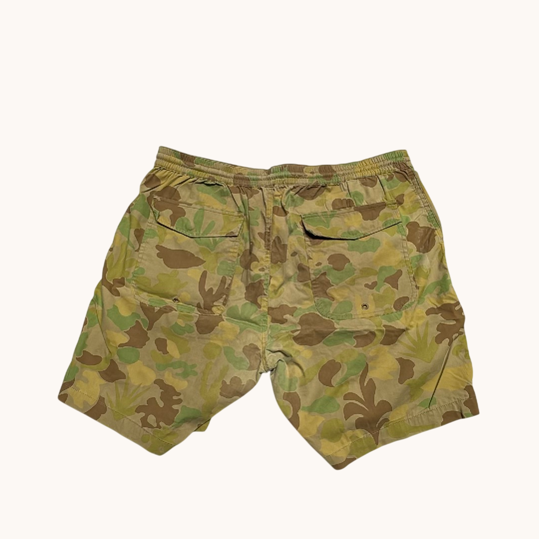 Taylor Stitch The Adventure Short in Camo Mens Sz. 36