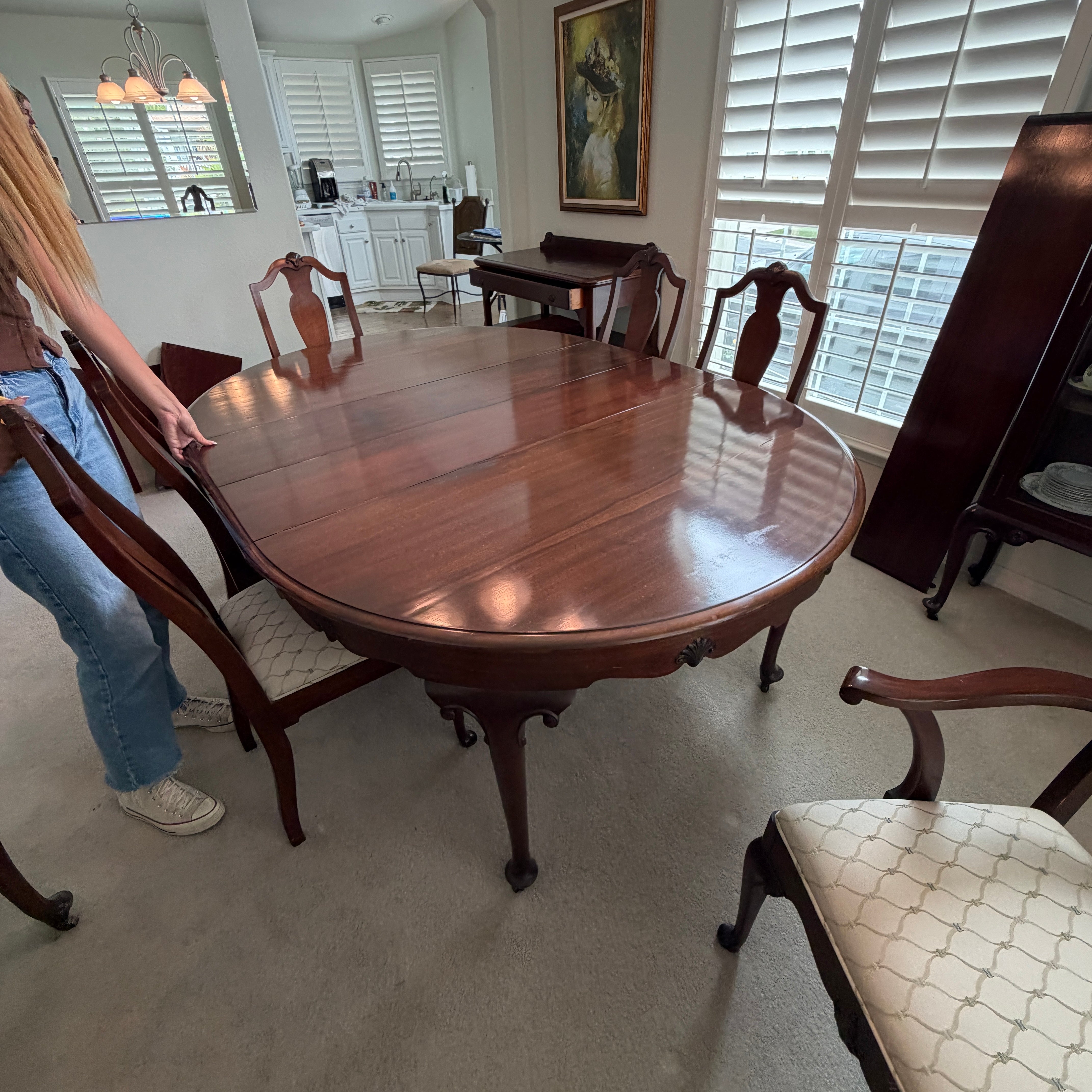Antique The Luce Furniture Company Queen Anne Mahogany Dining Table Set