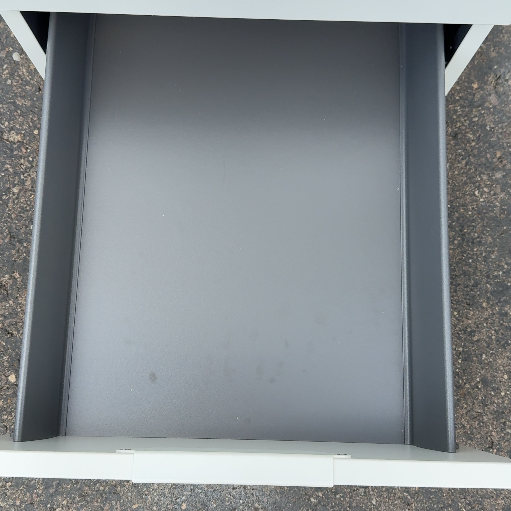IKEA GALANT 3 - Drawer Unit On Casters