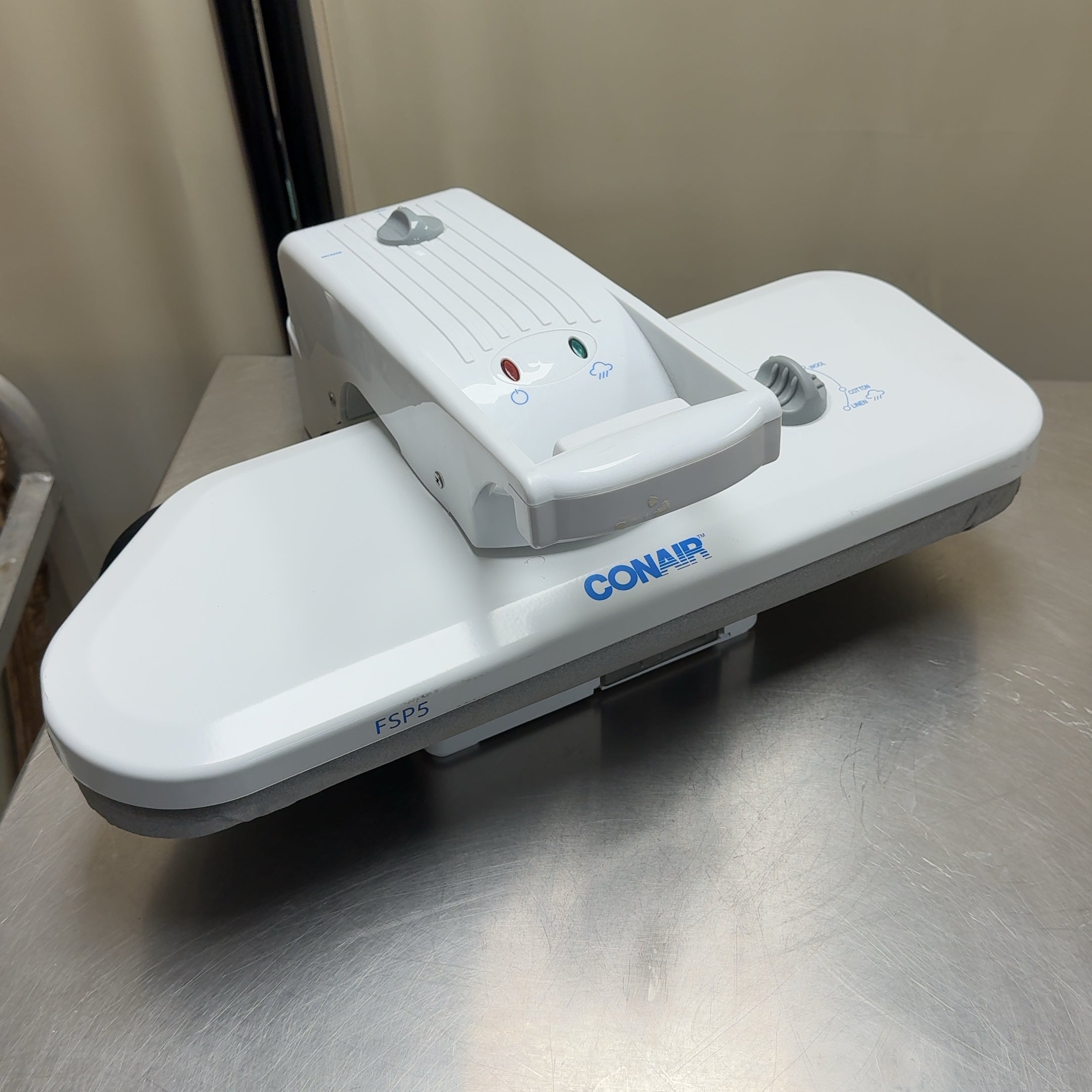 Conair FSP5 Fabric Steam Press Iron Tabletop