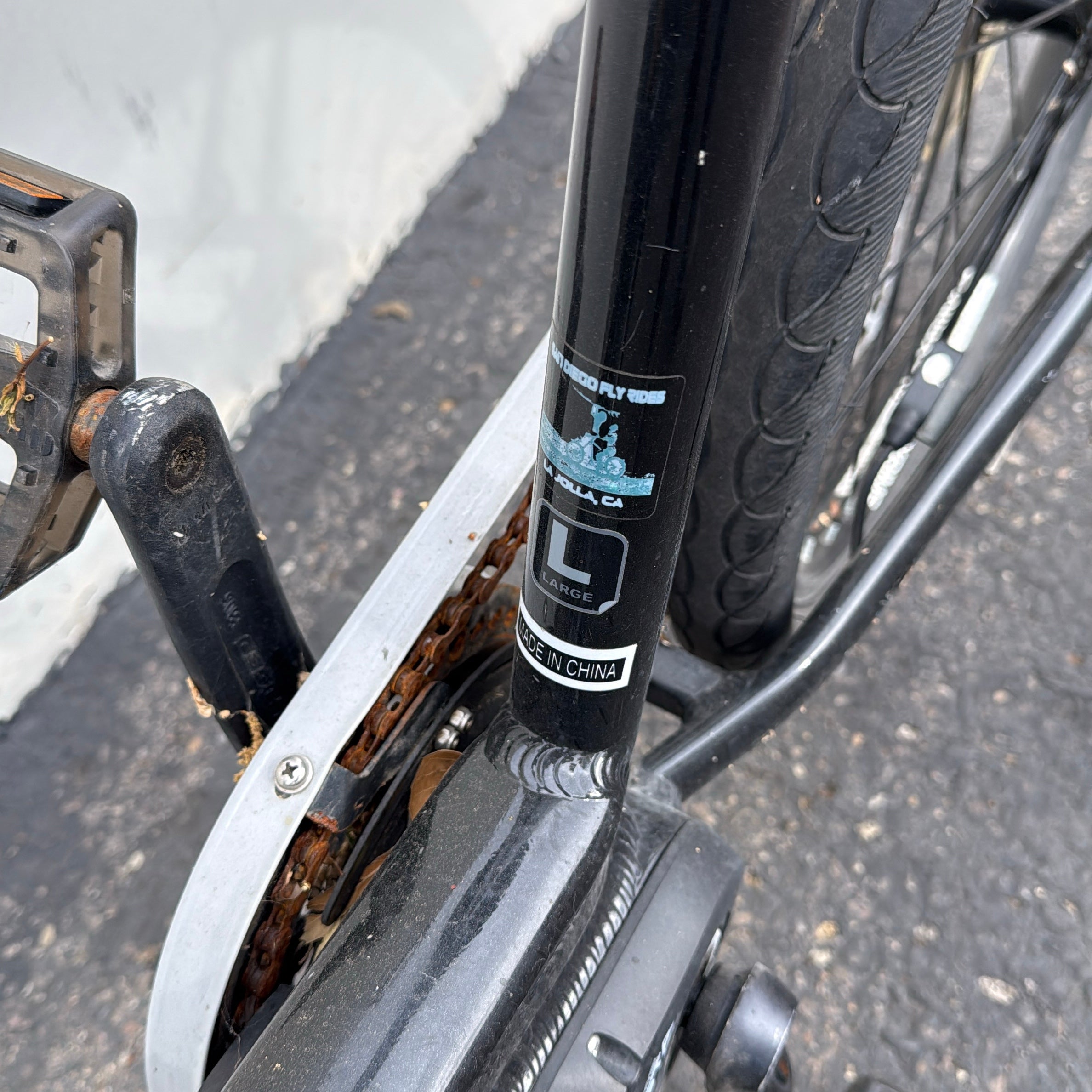 iZip E3 Vibe Electric Bike Large *Project* NO BATTERY