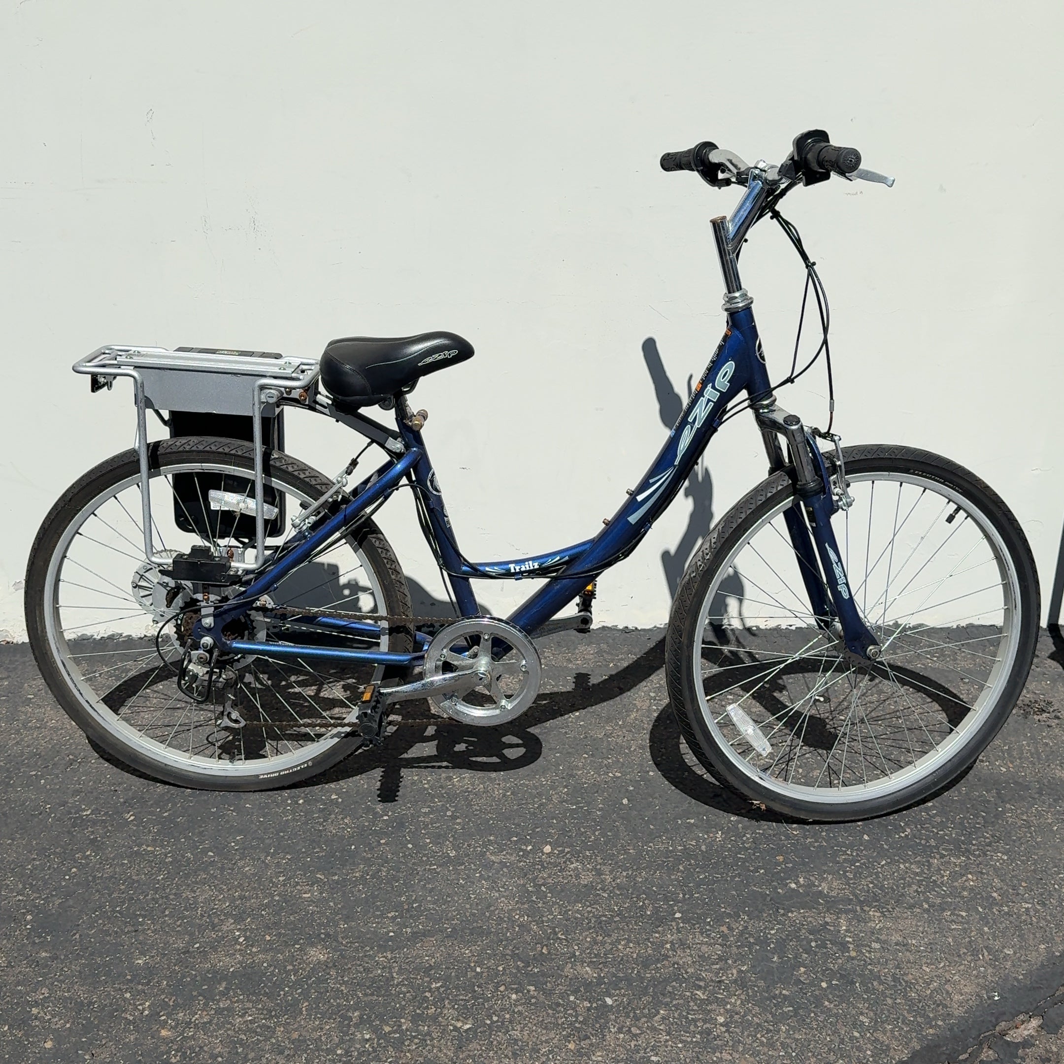 e-Zip Trailz Electric Step - Through Bike 7-Speed Shimano