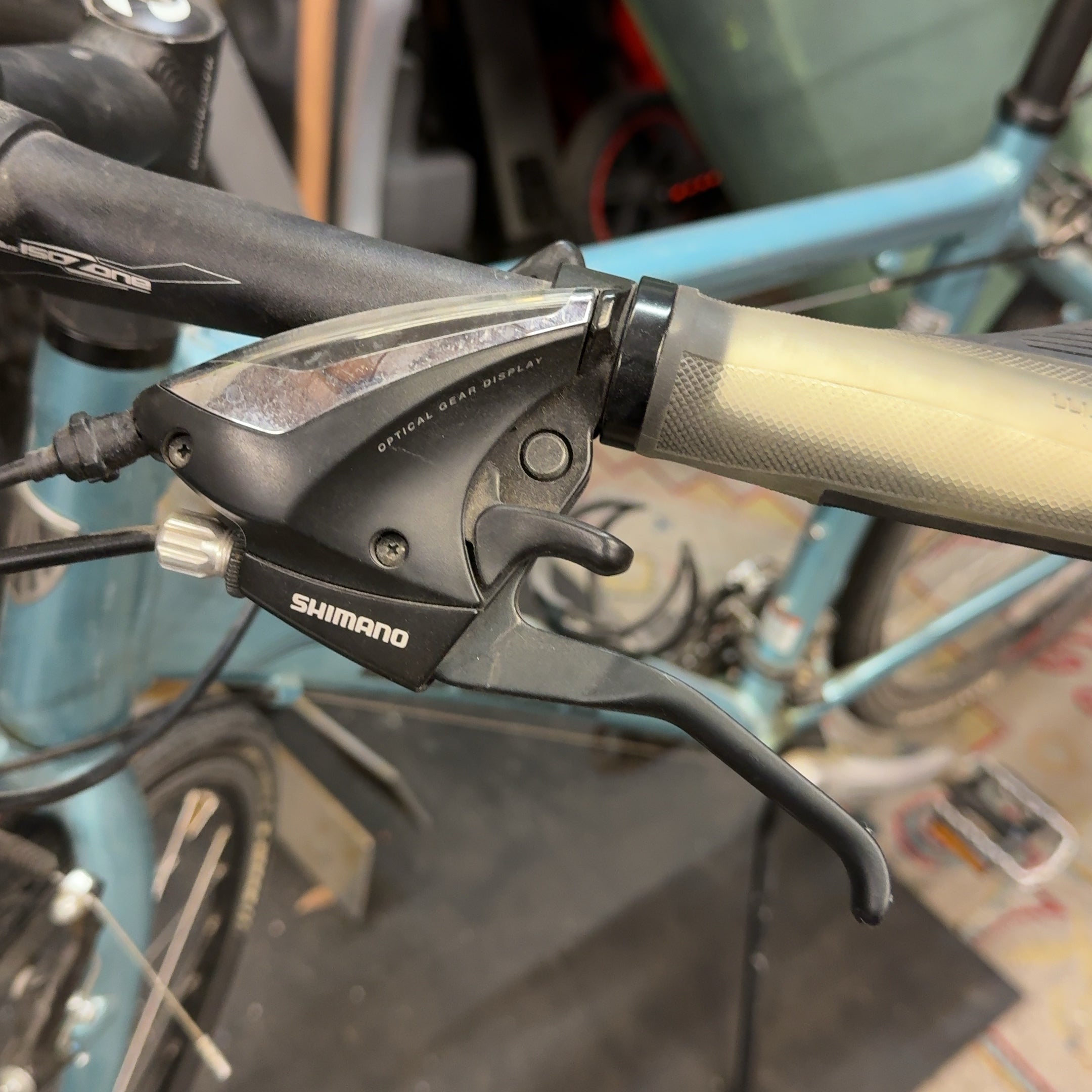 Trek 7.3 FX 27-Speed Hybrid 19" Bike