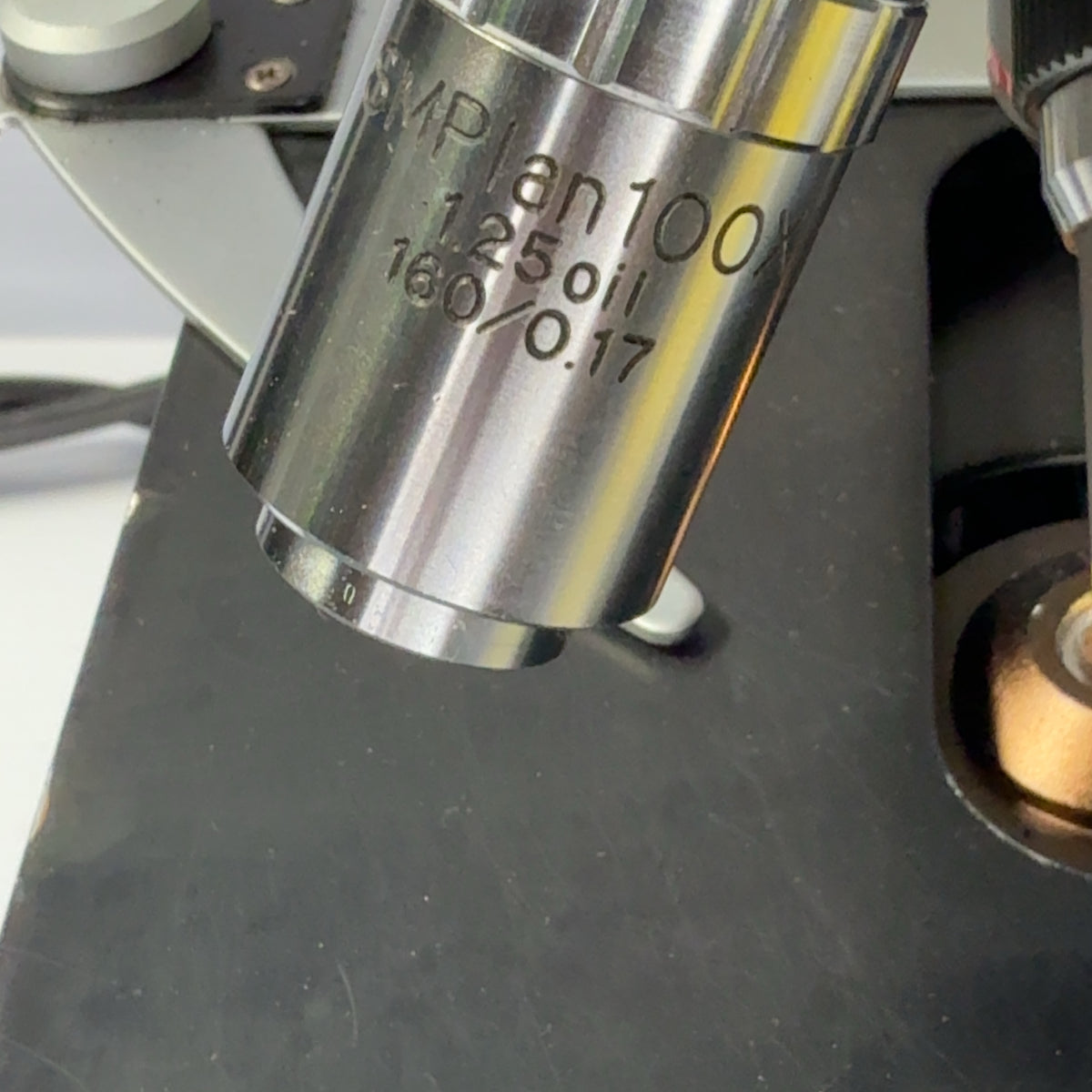 XSZ-107BN Lab Microscope Biological Microscope w/ Light