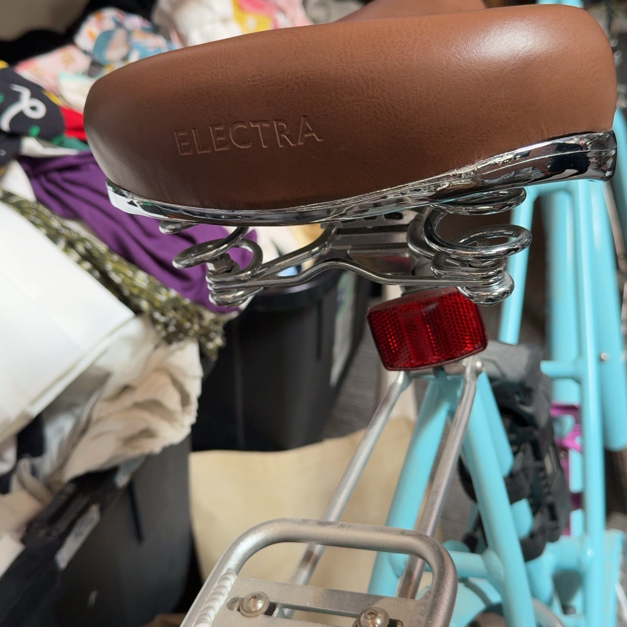 Electra Loft 7i Commuter Step-Through Bike in Blizzard Blue