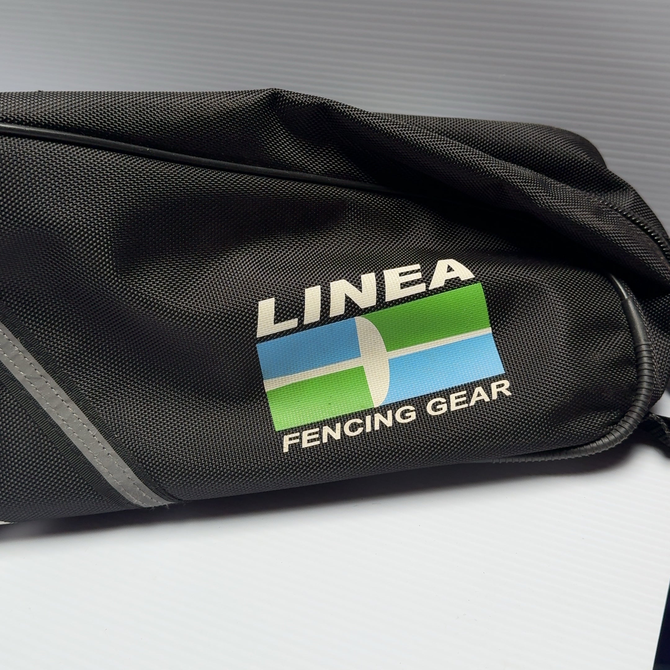 Linea Fencing Gear Rolling Bag