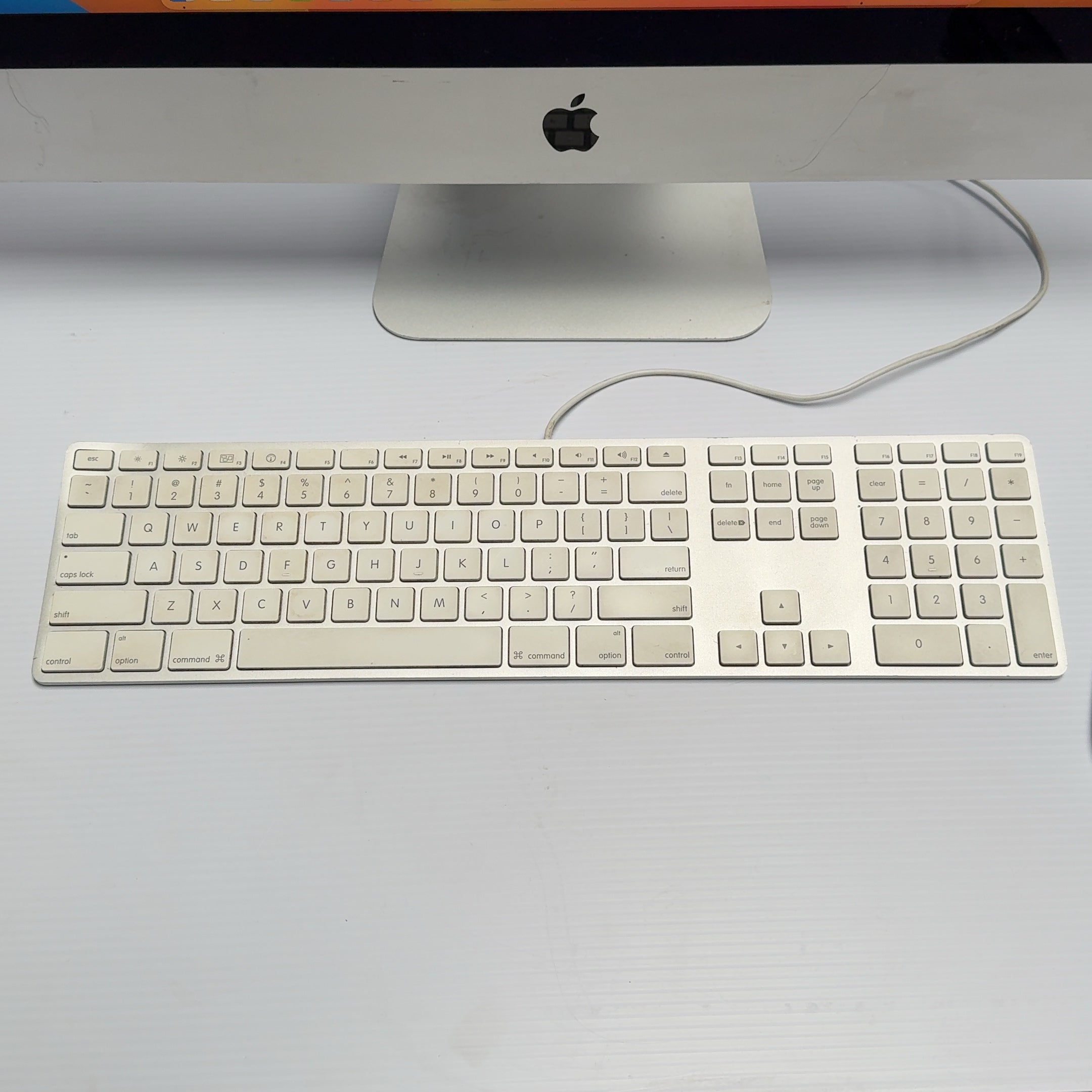 2017 5K Retina 27" iMac 3.4GHz Quad-Core Intel i5 16GB RAM...
