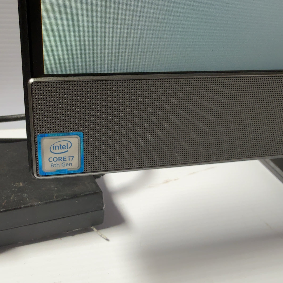 Dell Inspiron 7777 AIO Computer i7-8700 3.20GHz, 32GB RAM, 1TB HD +Keyboard & Mouse