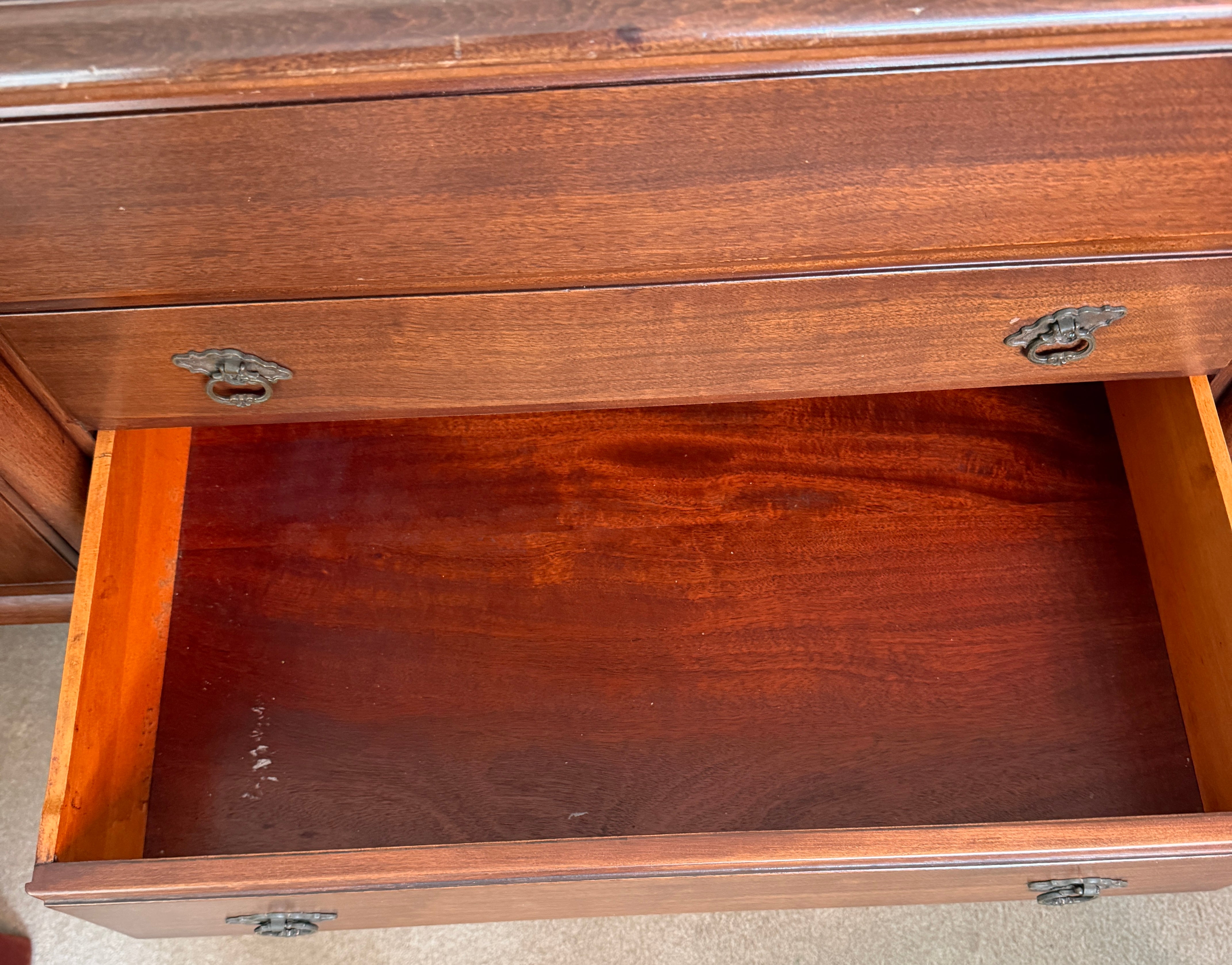 Antique The Luce Furniture Company Queen Anne-Style Sideboard Buffet