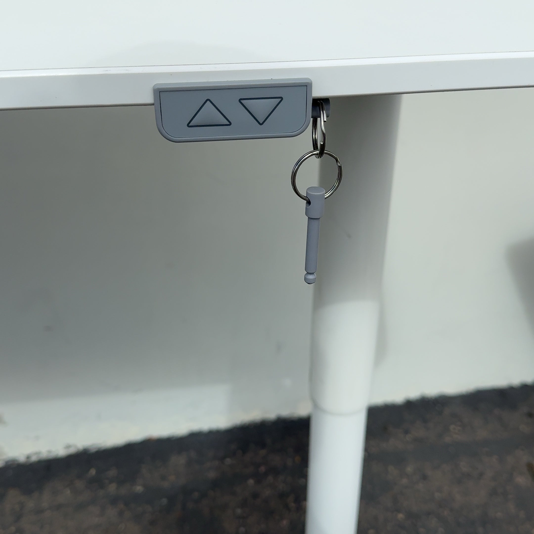 IKEA Electric Standing Desk 23"-49" in White