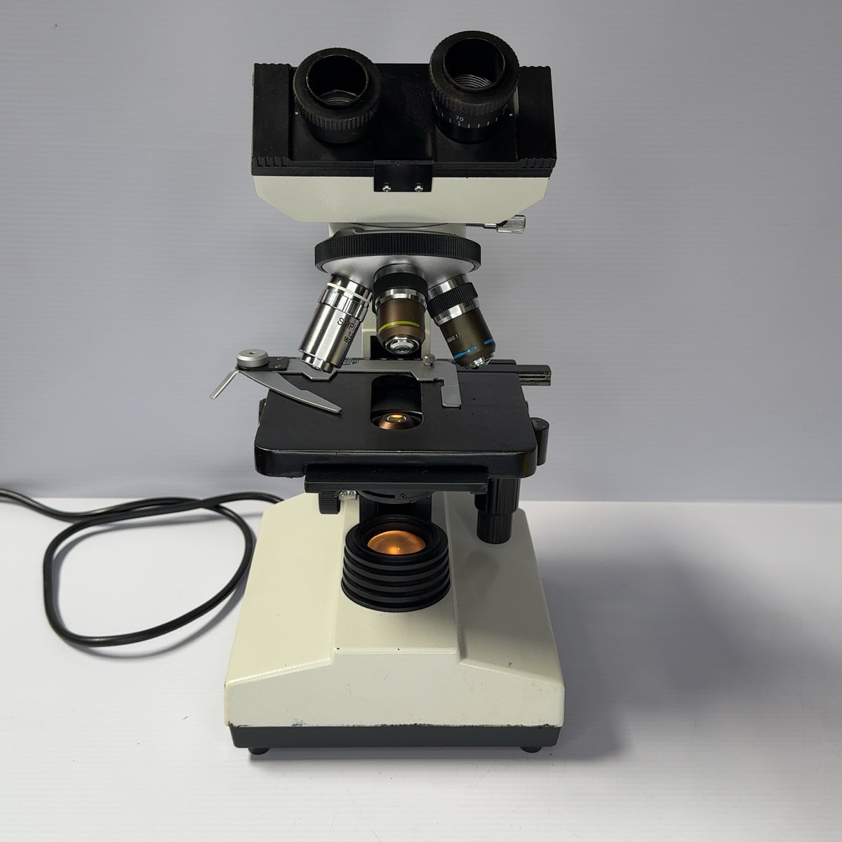 XSZ-107BN Lab Microscope Biological Microscope w/ Light