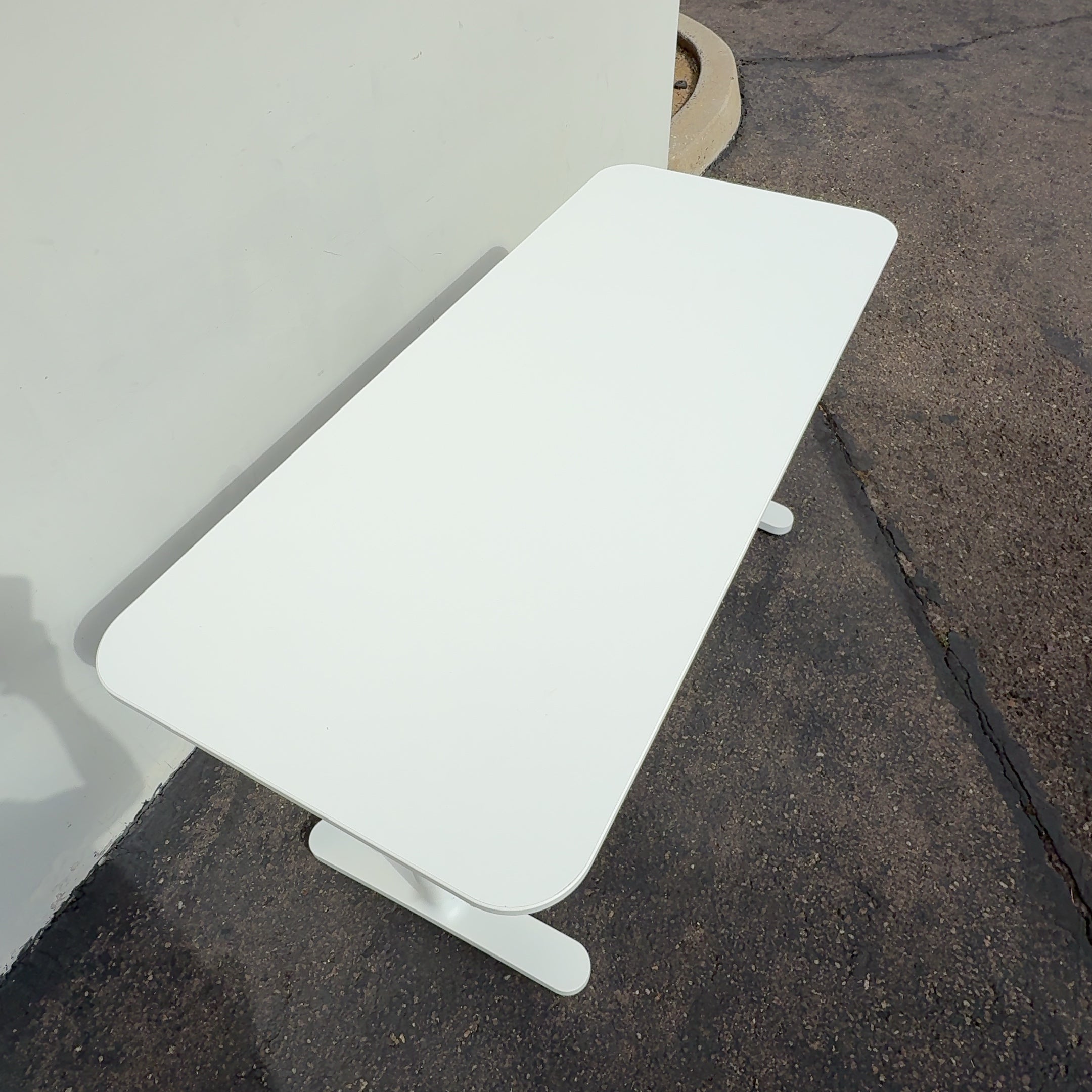 IKEA Bekant Adjustable Modern Desk in White