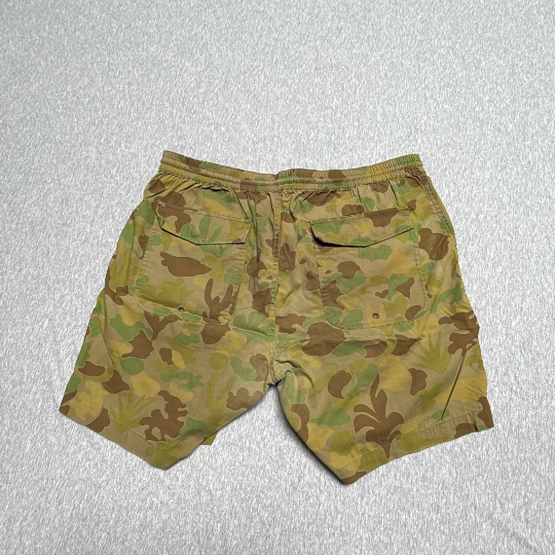 Taylor Stitch The Adventure Short in Camo Mens Sz. 36