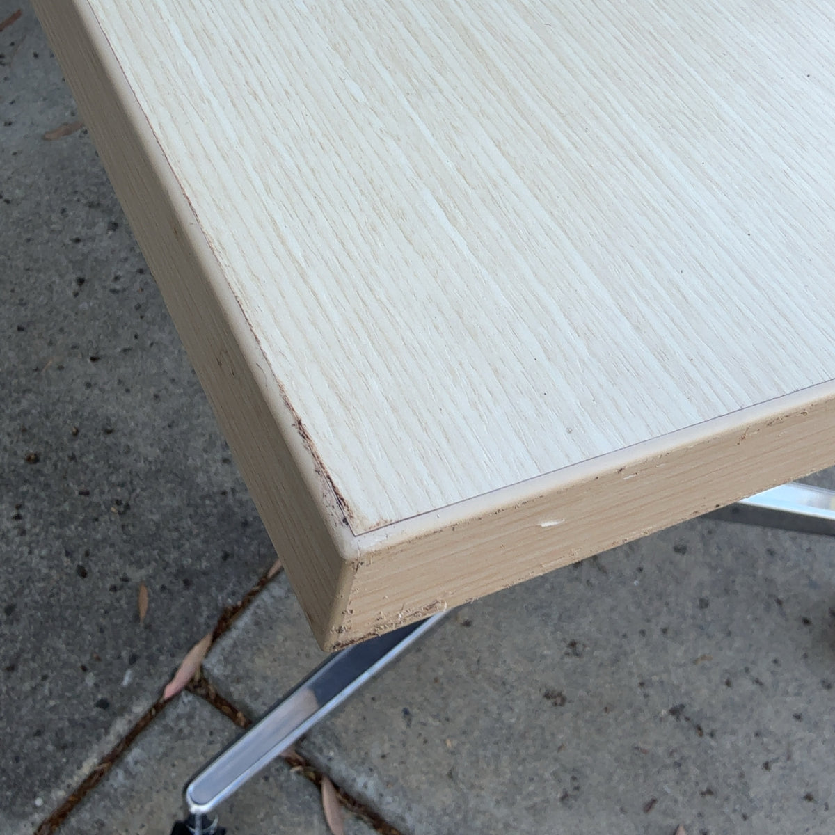Herman Miller Everywhere Flip-Top Nesting Desk