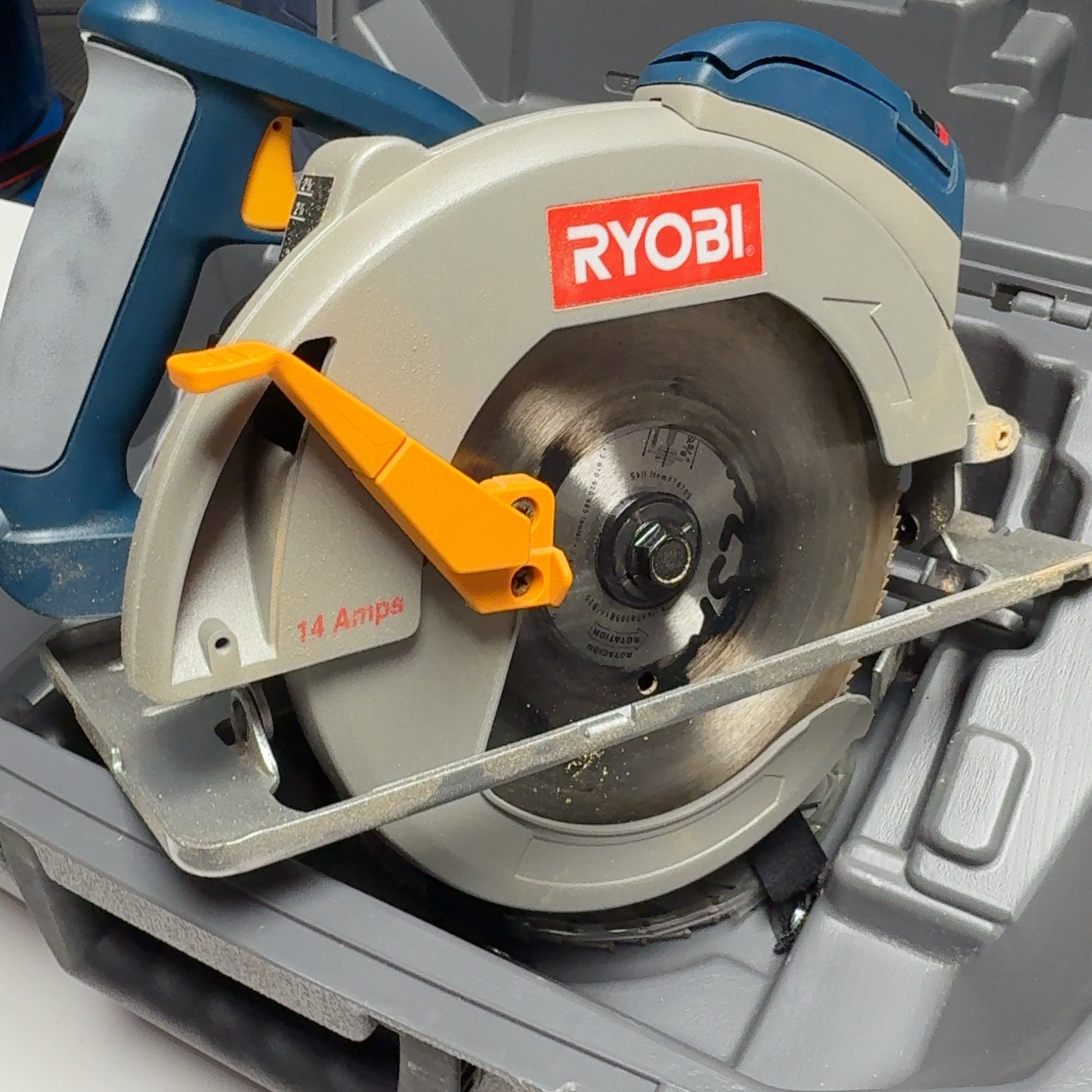RYOBI 7 1/4" Circular Saw Corded in Case + New Extra Blades