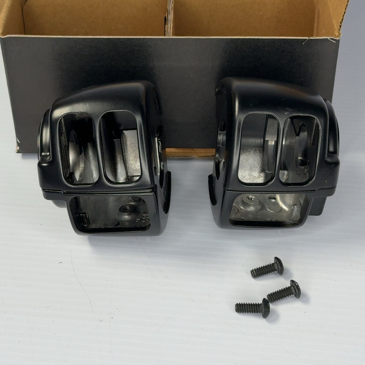 Harley-Davidson Switch Housing Set Motorcycle in Black