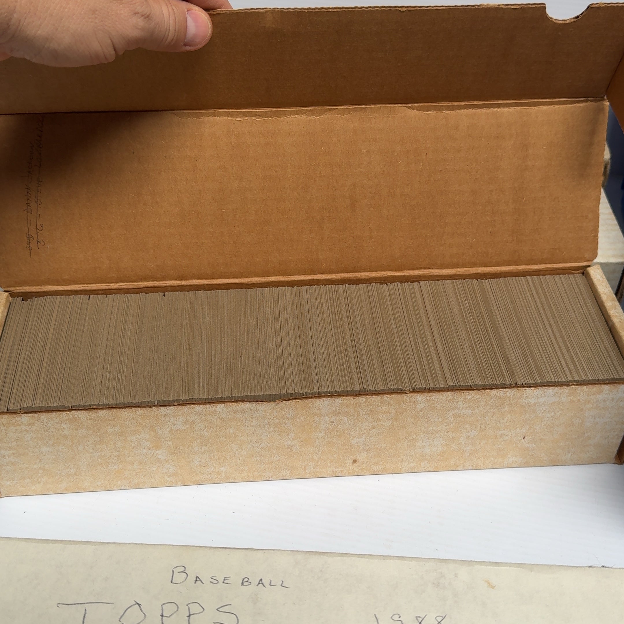 Lot of Baseball Cards Late 80's-Early 90's Mostly Commons Topps, Fleer, UD...
