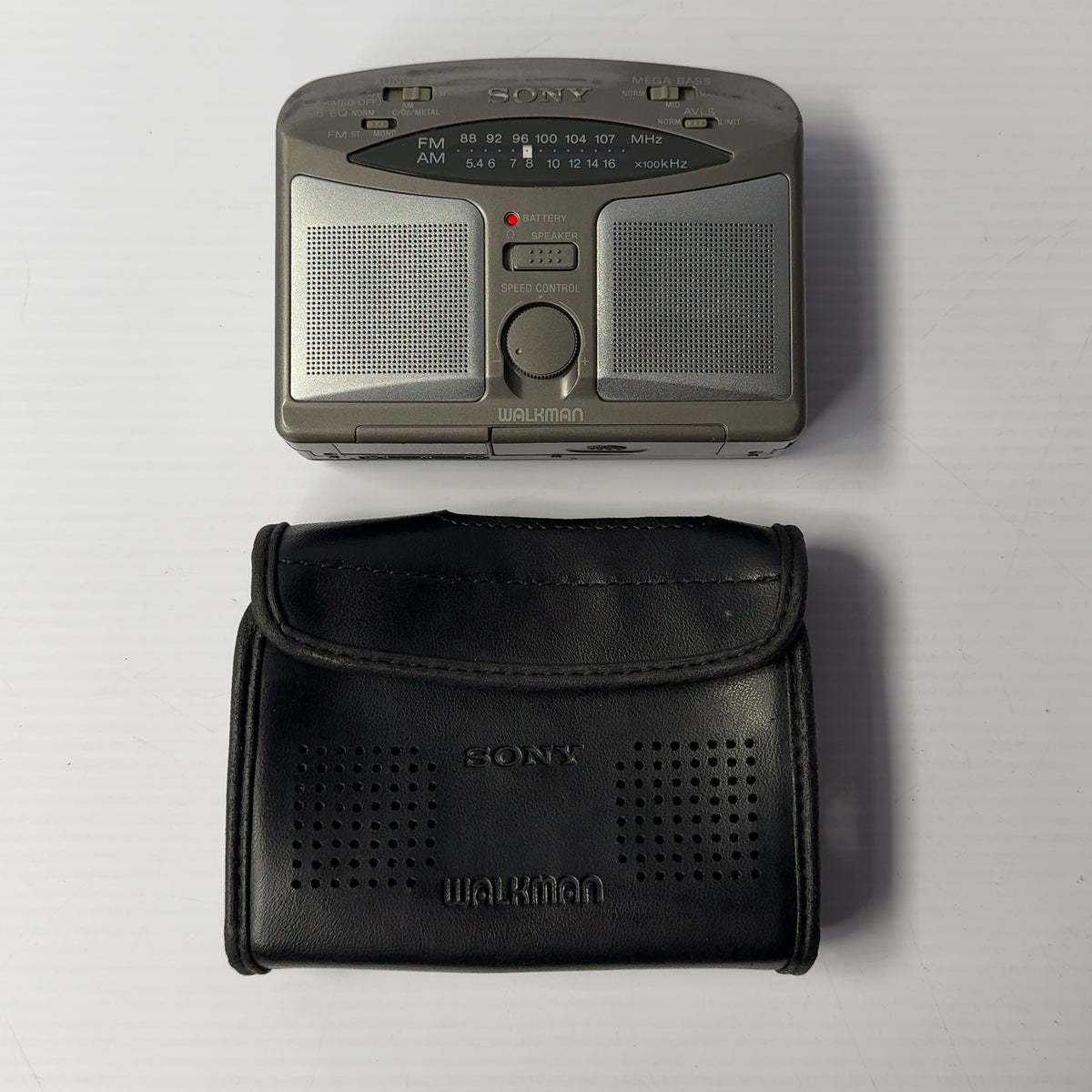 Sony WM-GX322 Walkman Radio Cassette Recorder w/ Case Tape Not Working