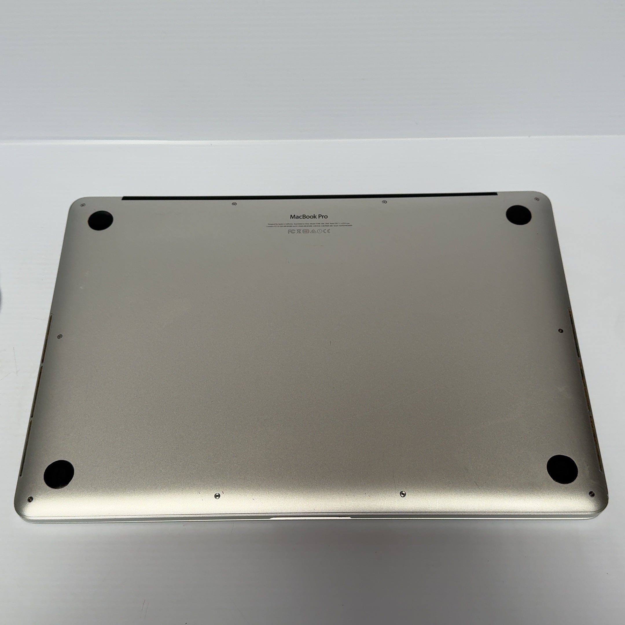 MacBook Pro Retina 15-inch Mid 2014 16gb RAM 500GB HD Intel Quad-Core i7