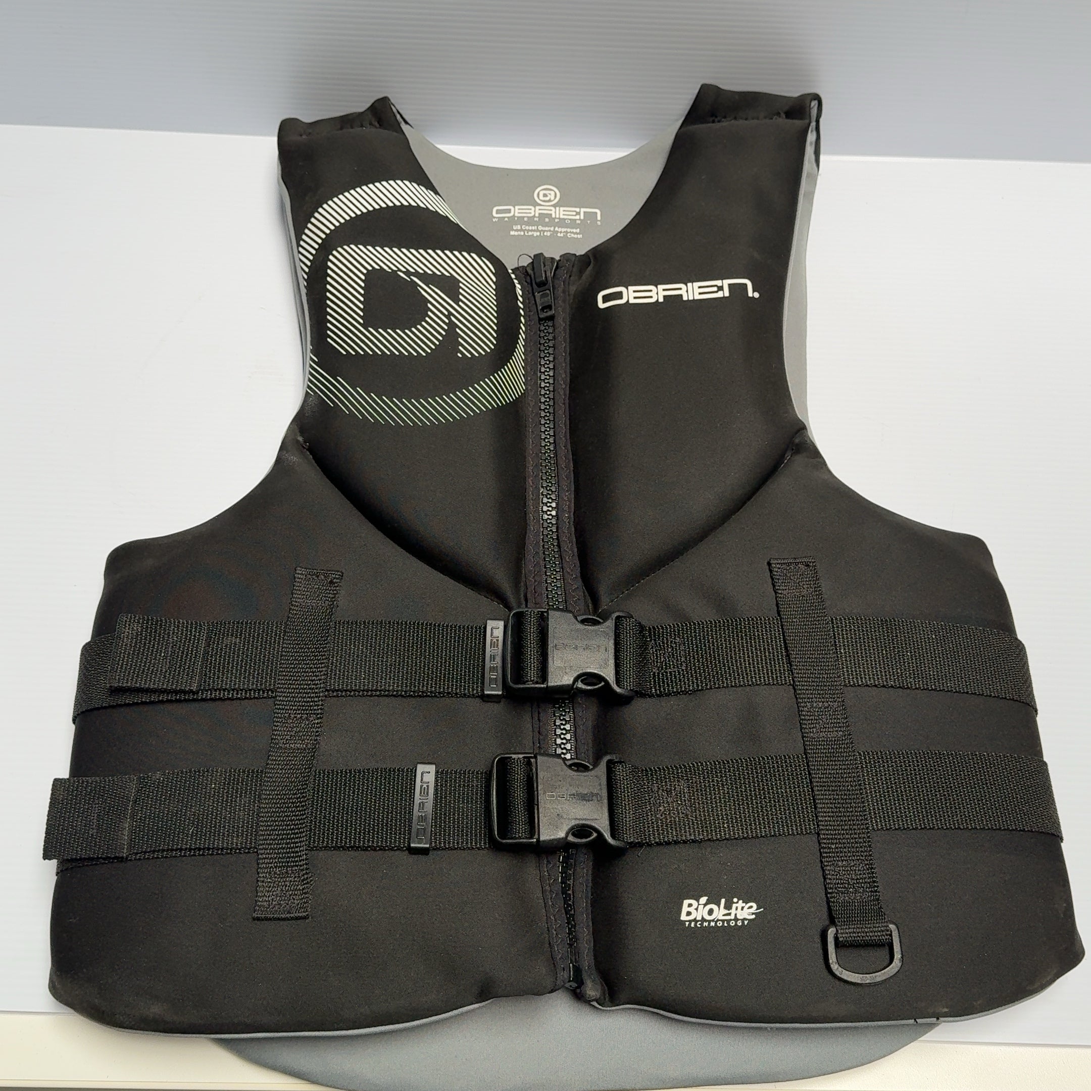 O'Brien Men's Traditional Lightweight Biolite Life Jacket Sz. Large (40"-44")
