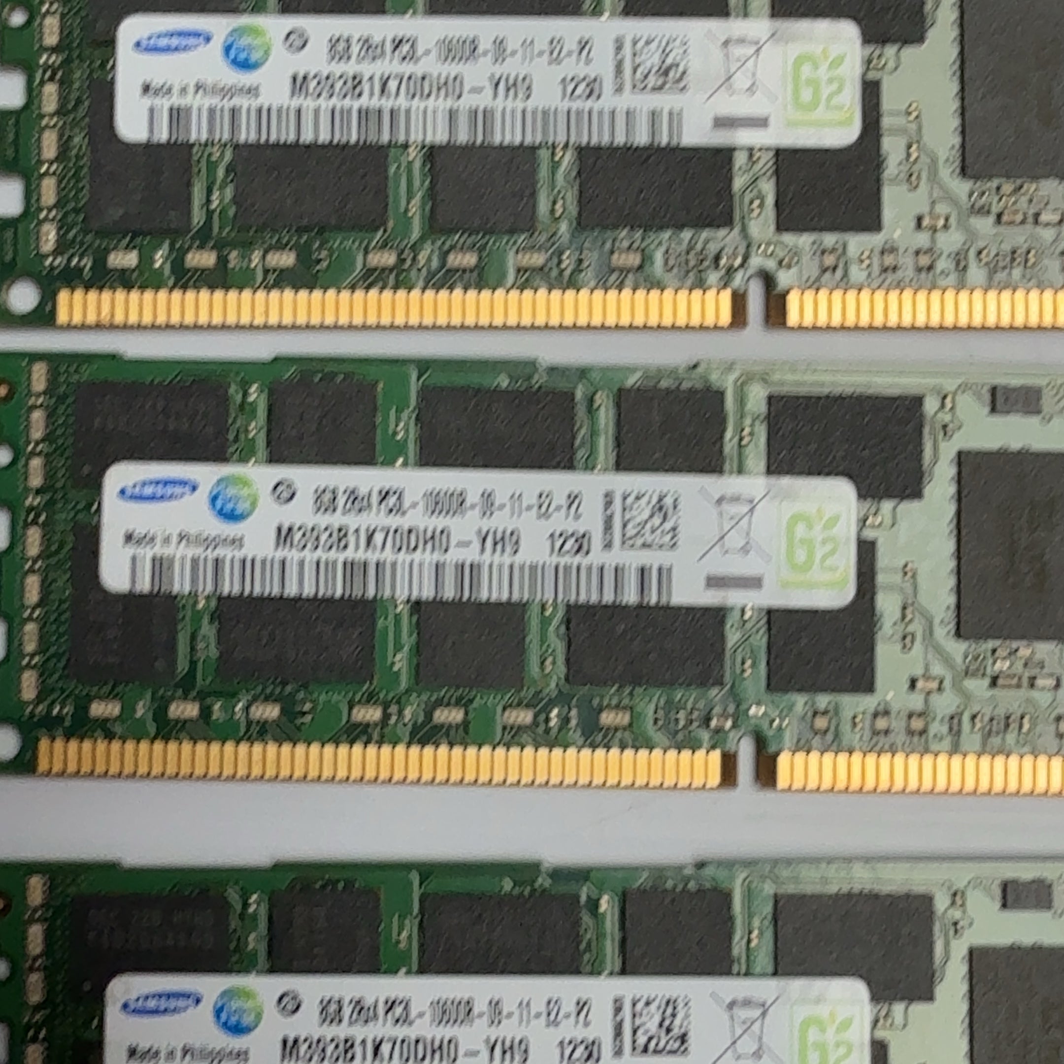 16x Samsung 8GB 2Rx4 PC3L-10600R DDR3-1333 ECC REG Server RAM M393B1K70DH0-YH9