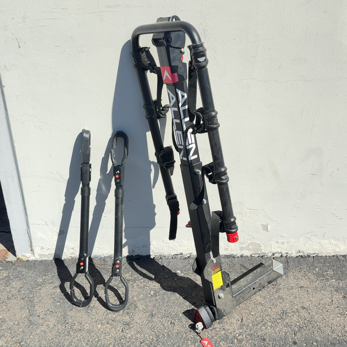 Allen 840QR 4-Bike Hitch Rack w/Key + 2 Crossbars