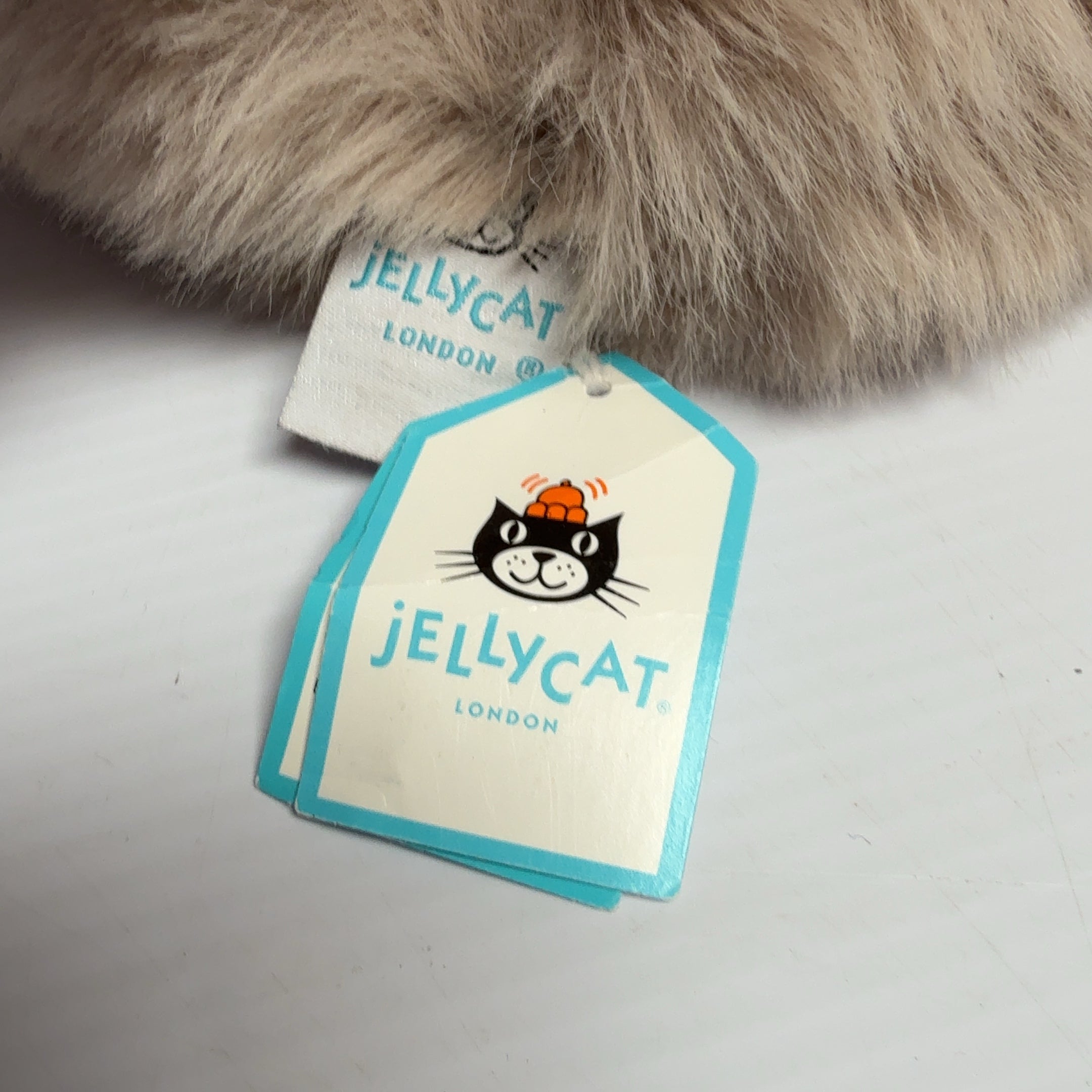 *Rare* Jellycat Jelly Cat Bo Bigfoot Retired Plush w/ Tags