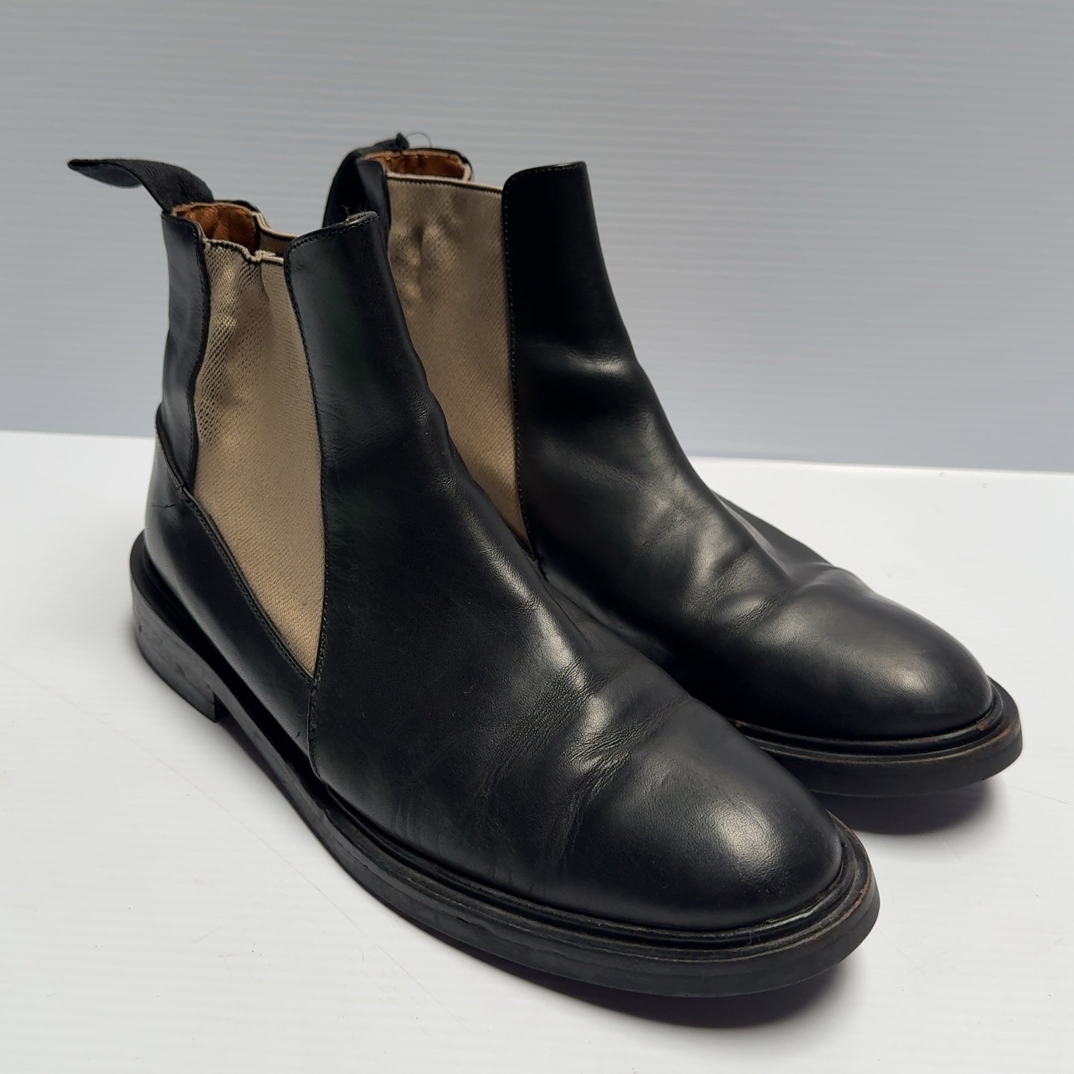ATP Atelier Clivia Chelsea Leather Boots Size 38 (US 8 ) Vibram Soles
