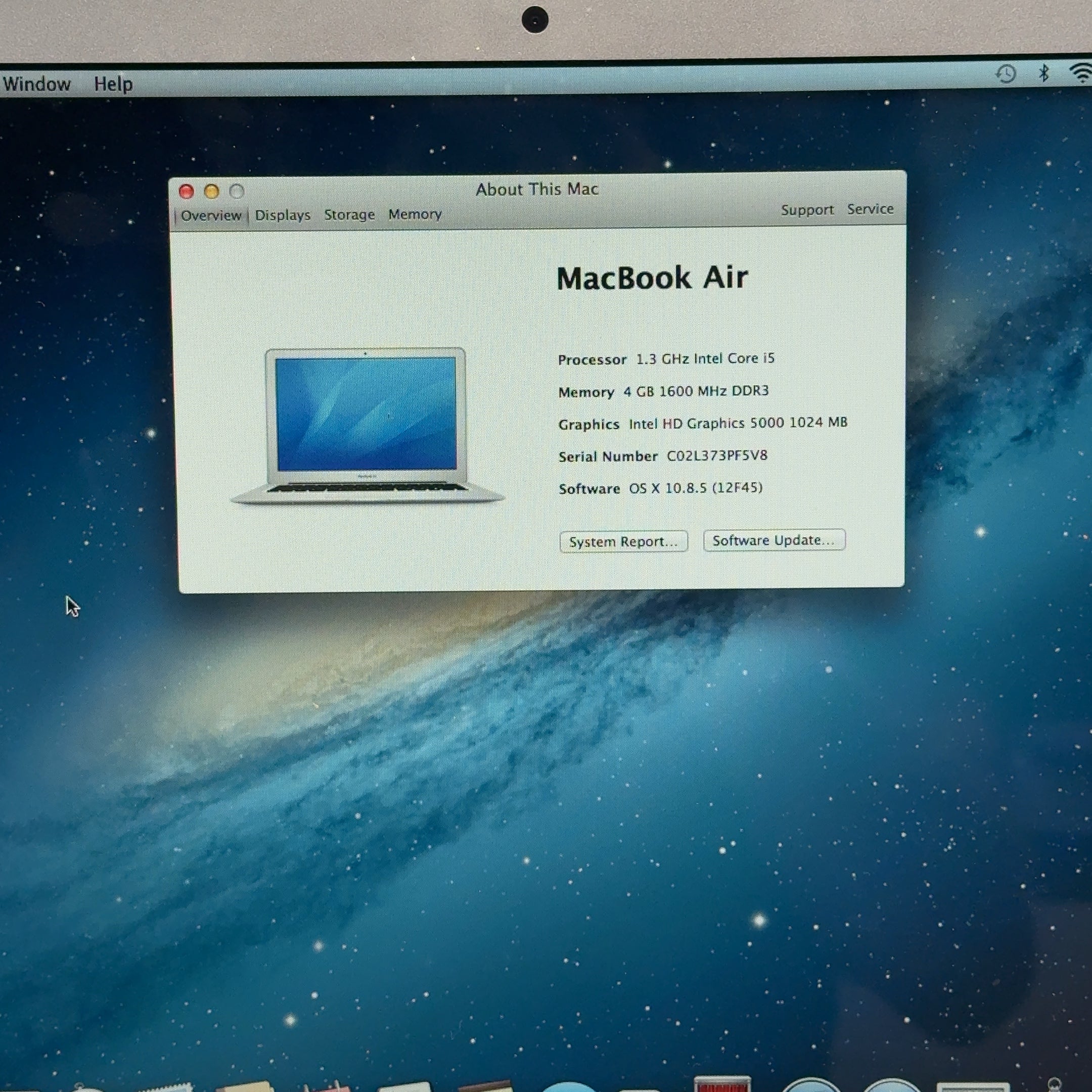 Apple MacBook Air 13"  4GB RAM, 250 GB SSD, Intel i5 1.3GHz