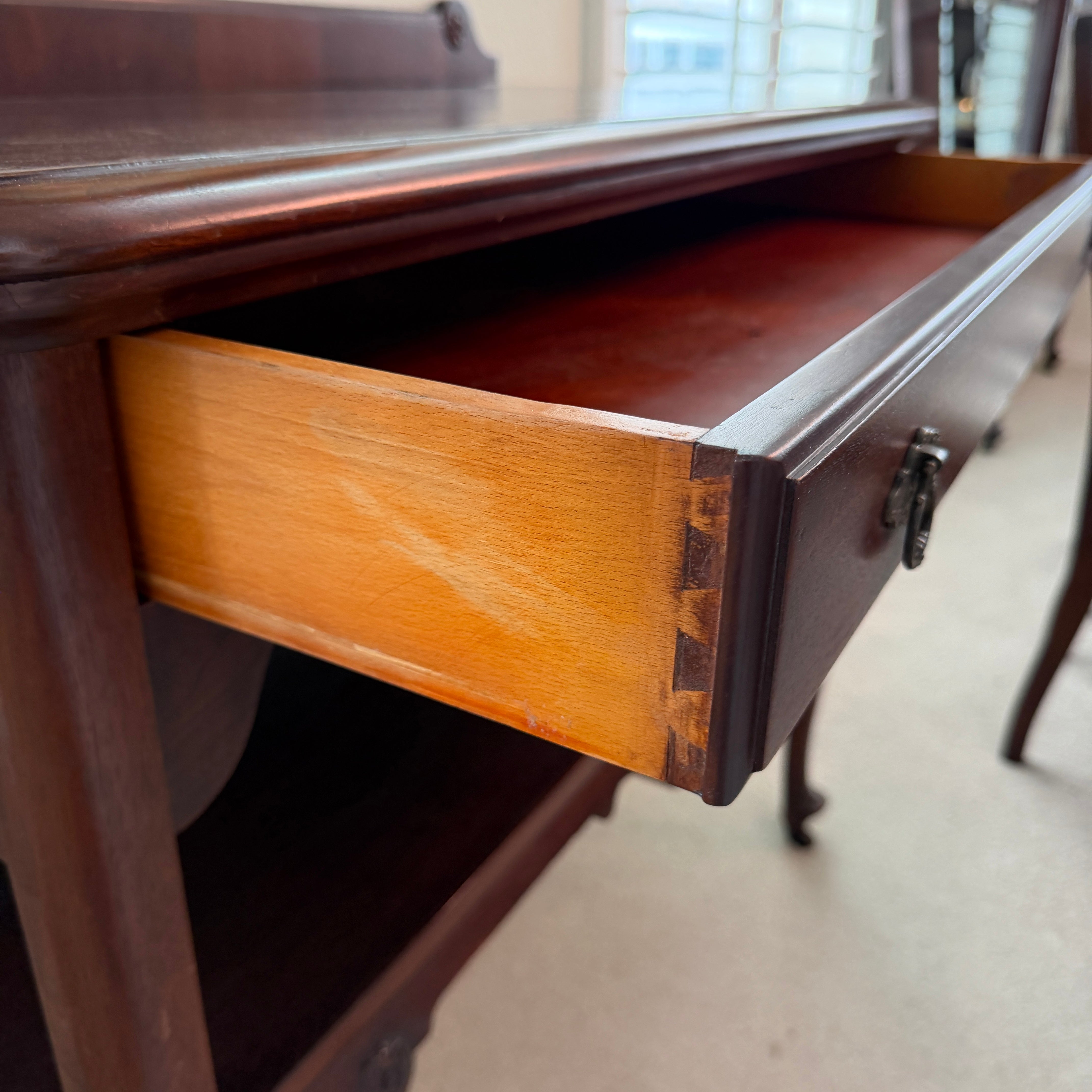 Antique The Luce Furniture Company Queen Anne Mahogany Server Table