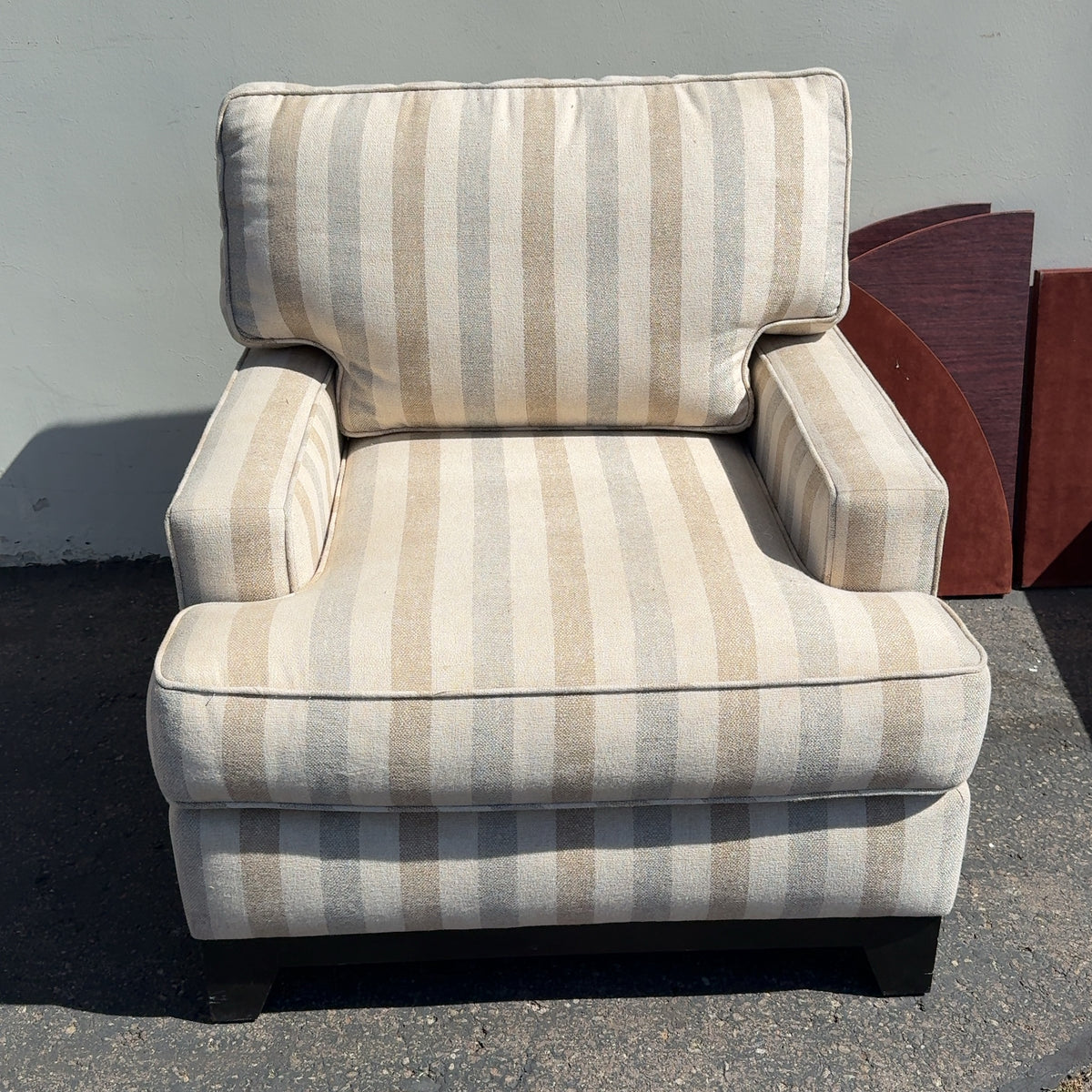 Beautiful Kern & Co. Striped Chair ,Very Comfy!