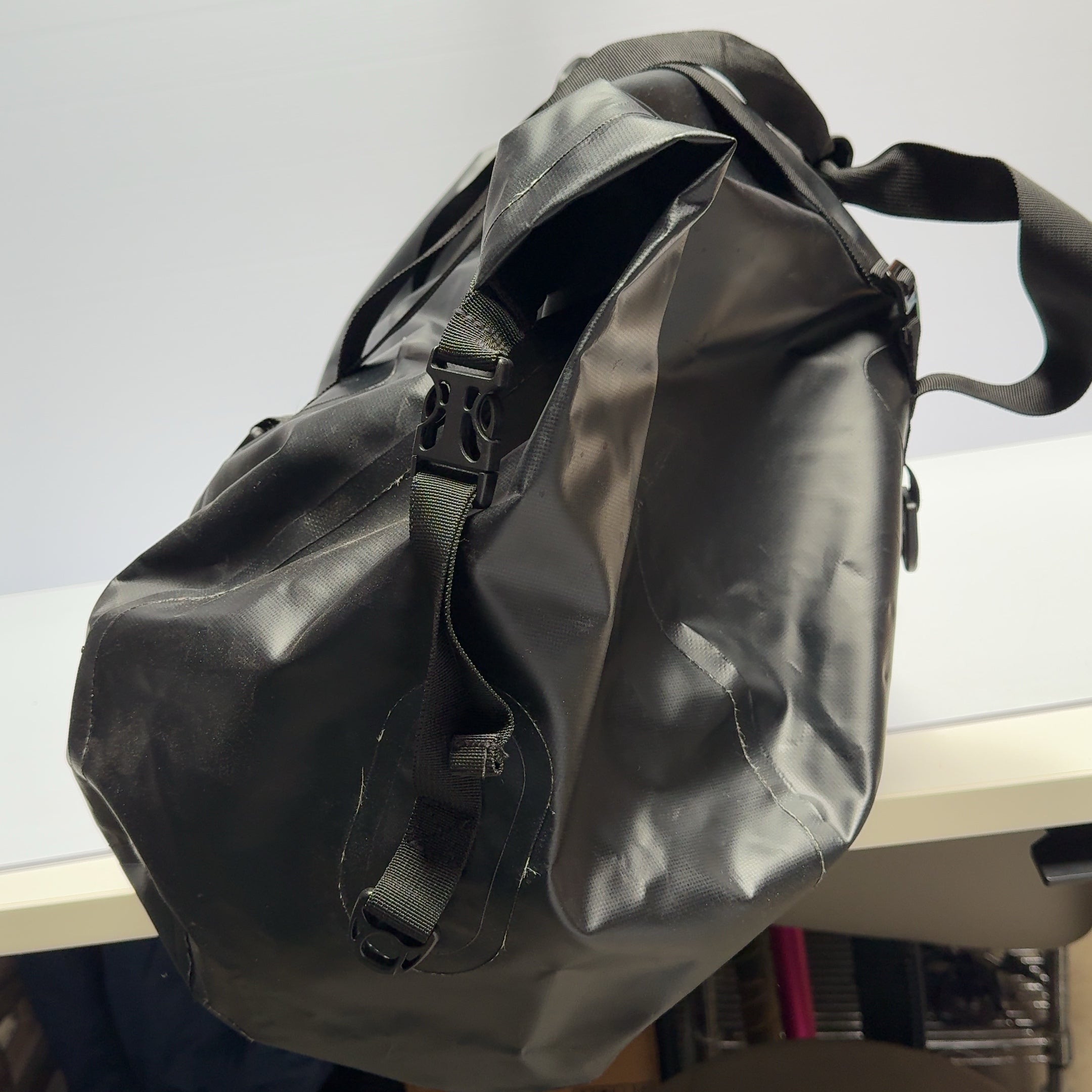 Grundens 105 Liter Shackelton Duffel Bag Backpack Roll Down Dry Bag