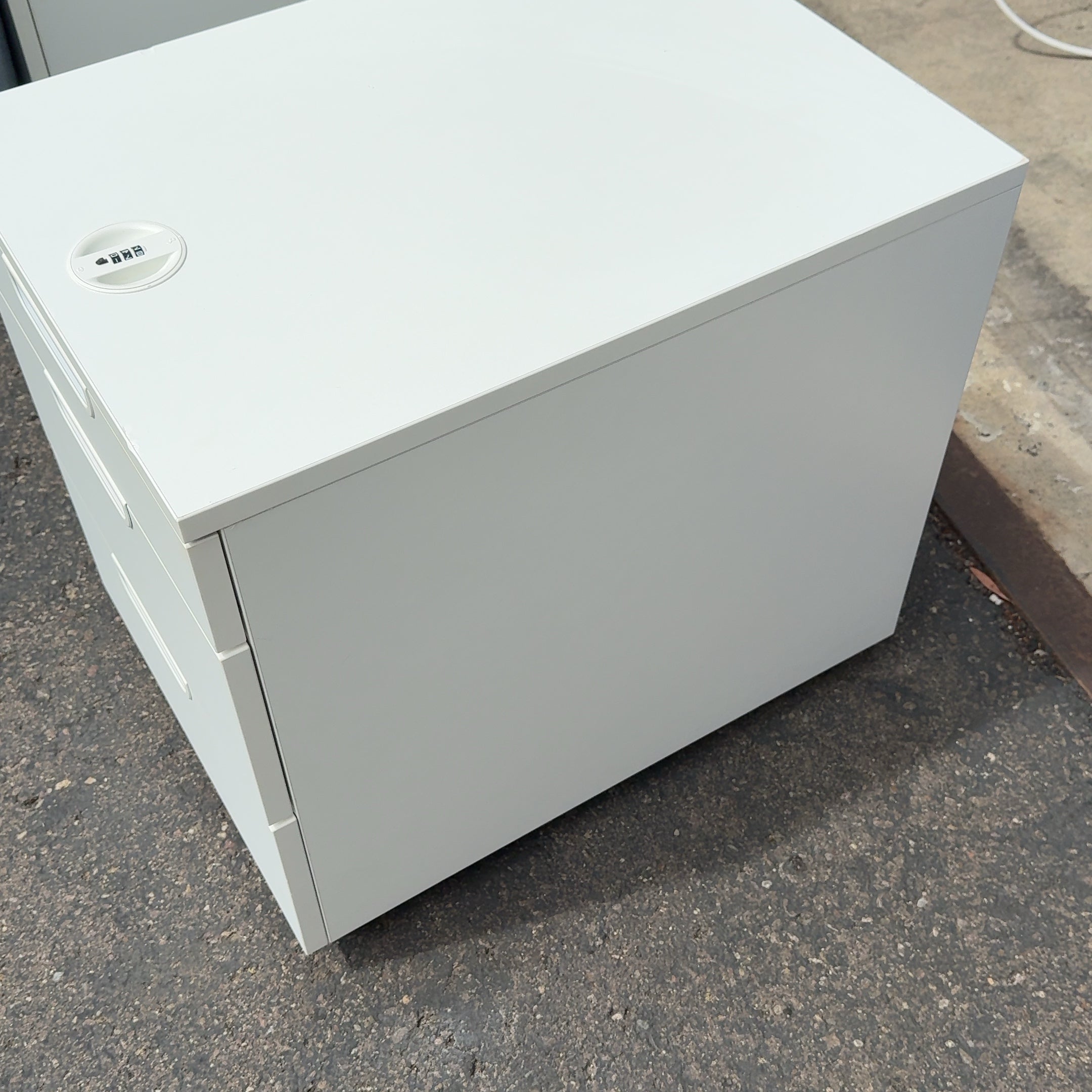 IKEA GALANT 3 - Drawer Unit On Casters