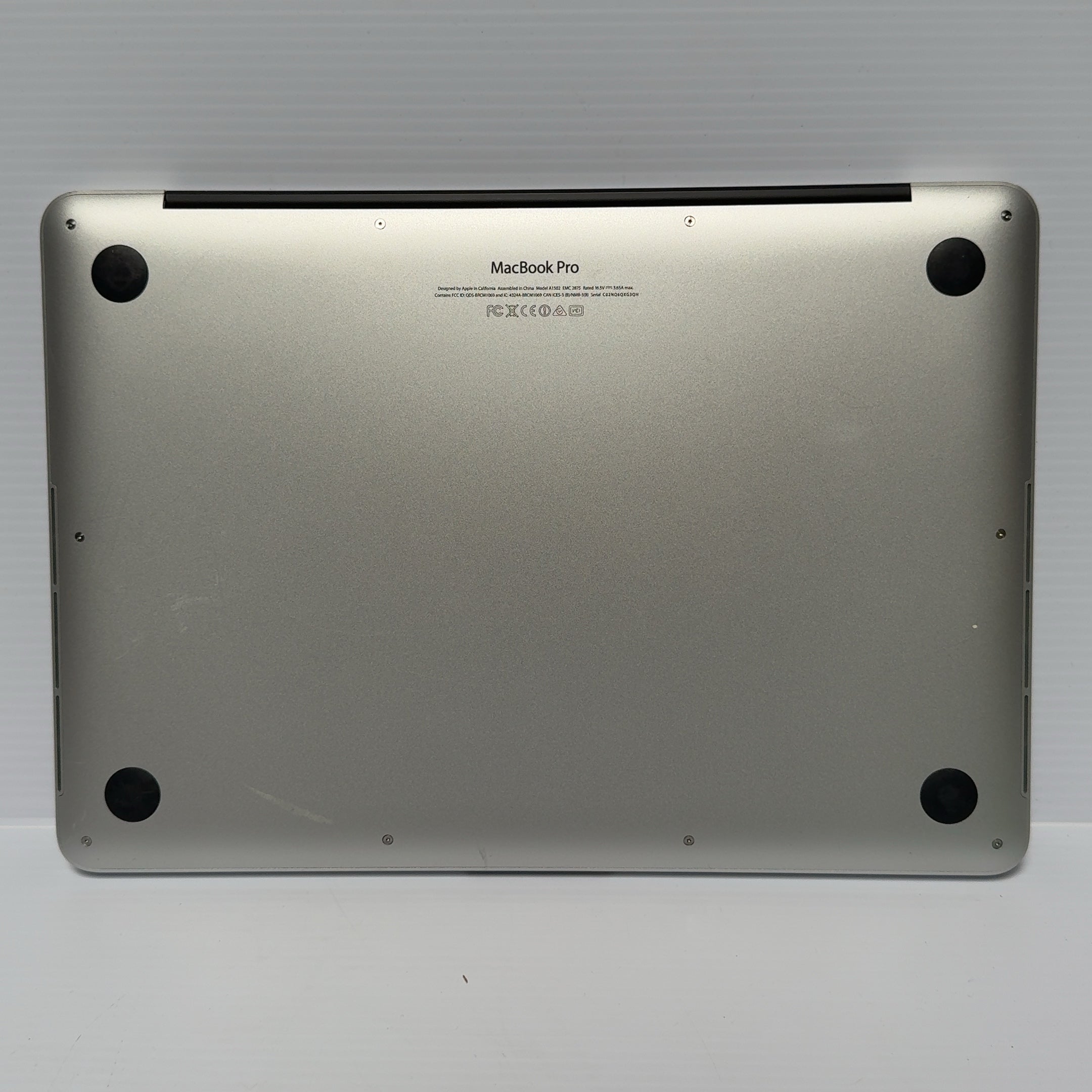 Apple MacBook Pro 13.3" 120GB SSD 8GB DDR3 i5 @ 2.6 GHz Laptop A1502 Silver