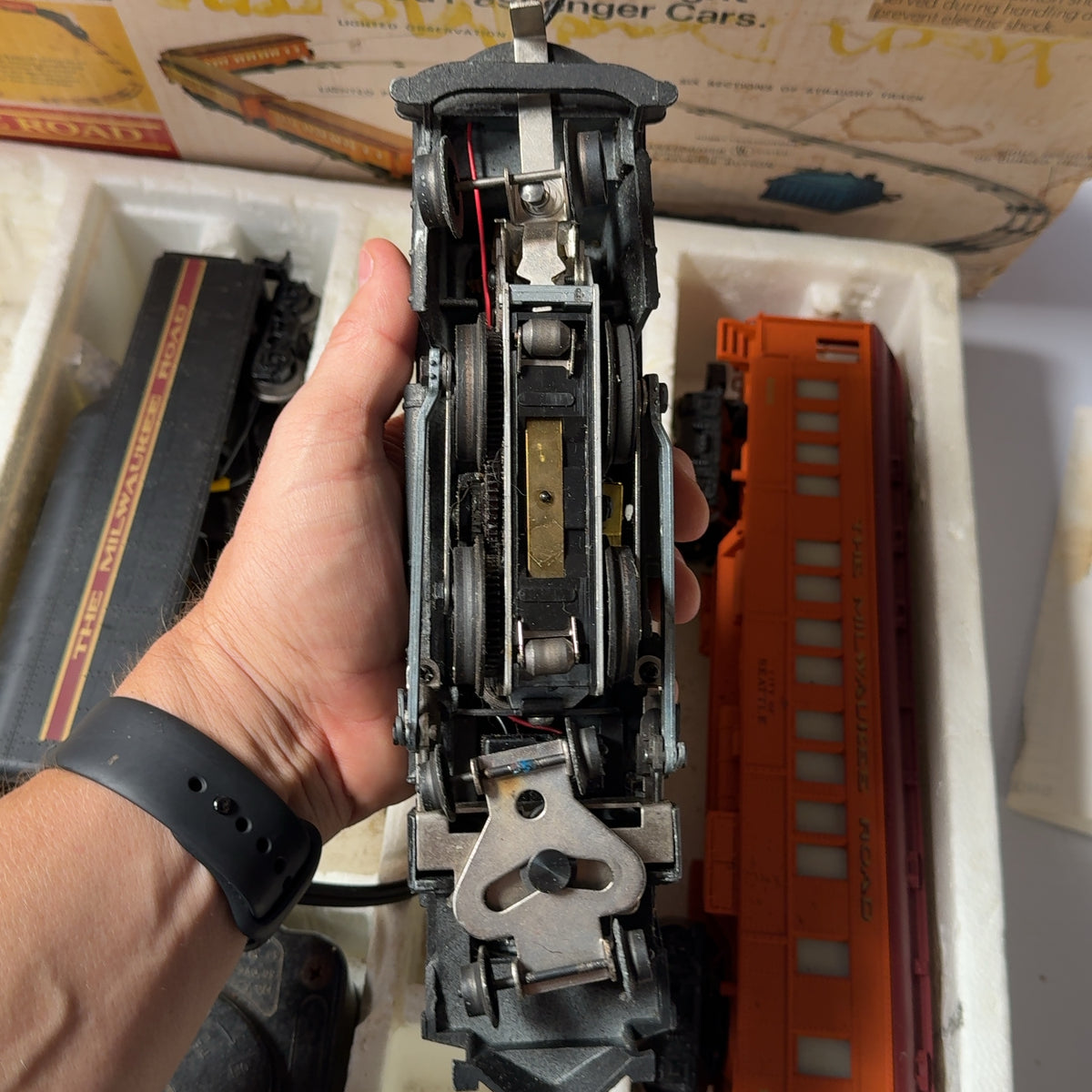 Lionel 6-1387 Milwaukee Special Passenger Train O O27 Steam Loco Set No Tracks