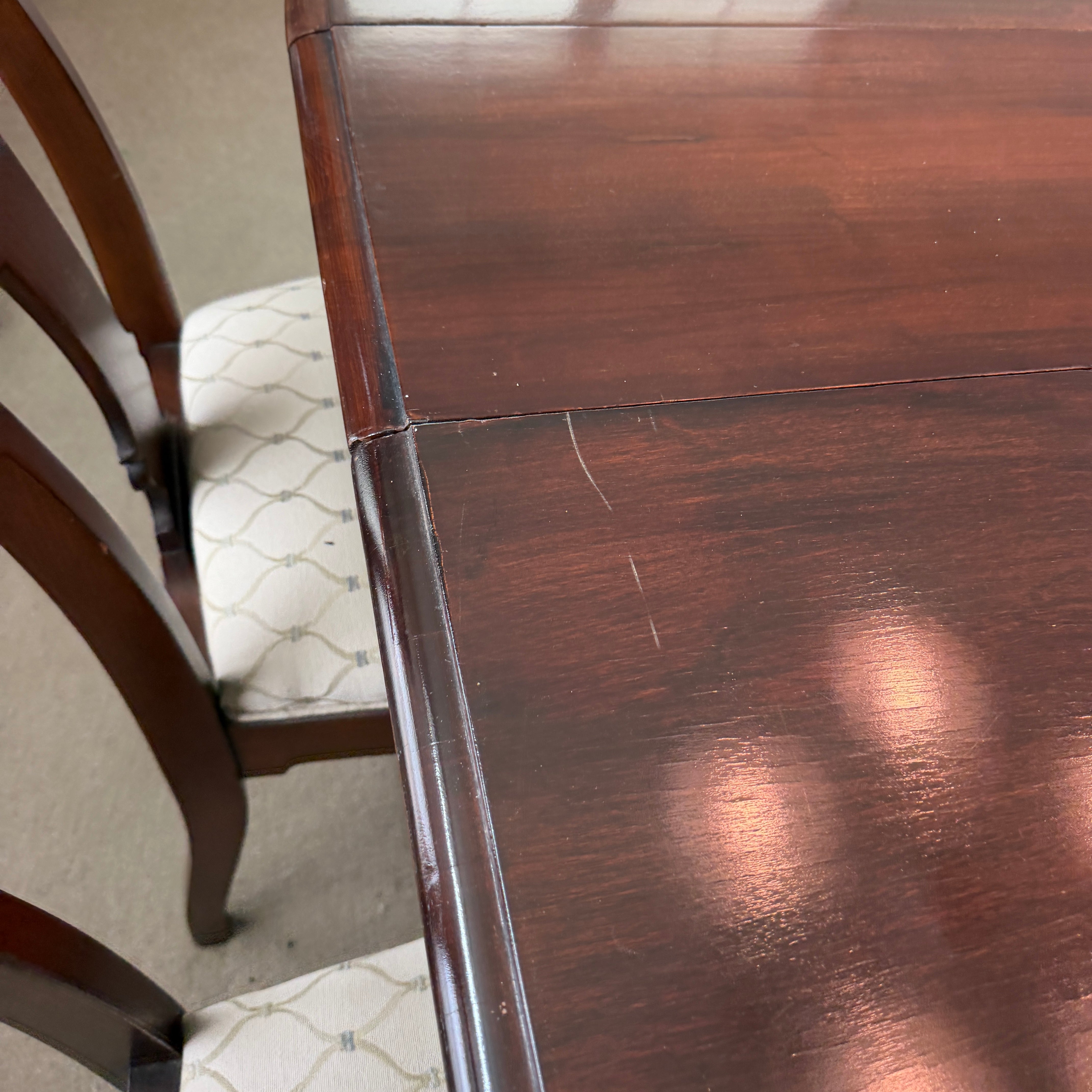 Antique The Luce Furniture Company Queen Anne Mahogany Dining Table Set